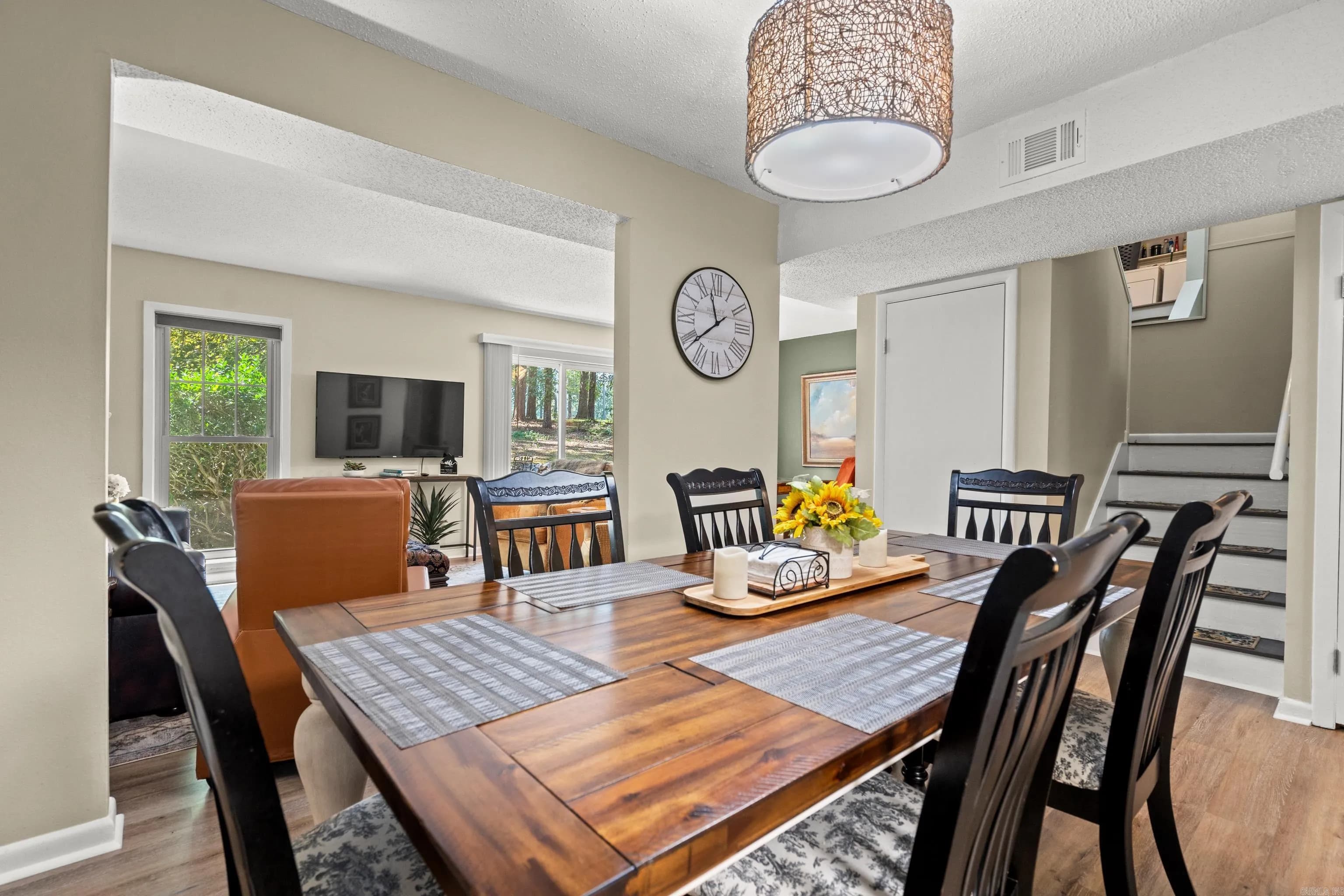 Property at 190  Cordero - Image 11