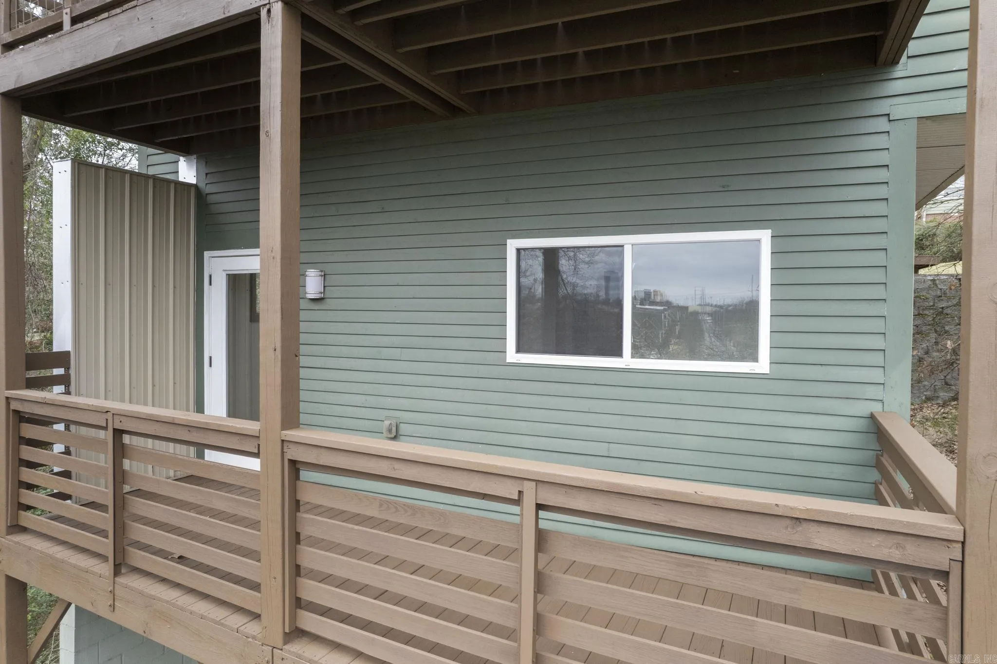 Property at 315 N Summit - Image 46