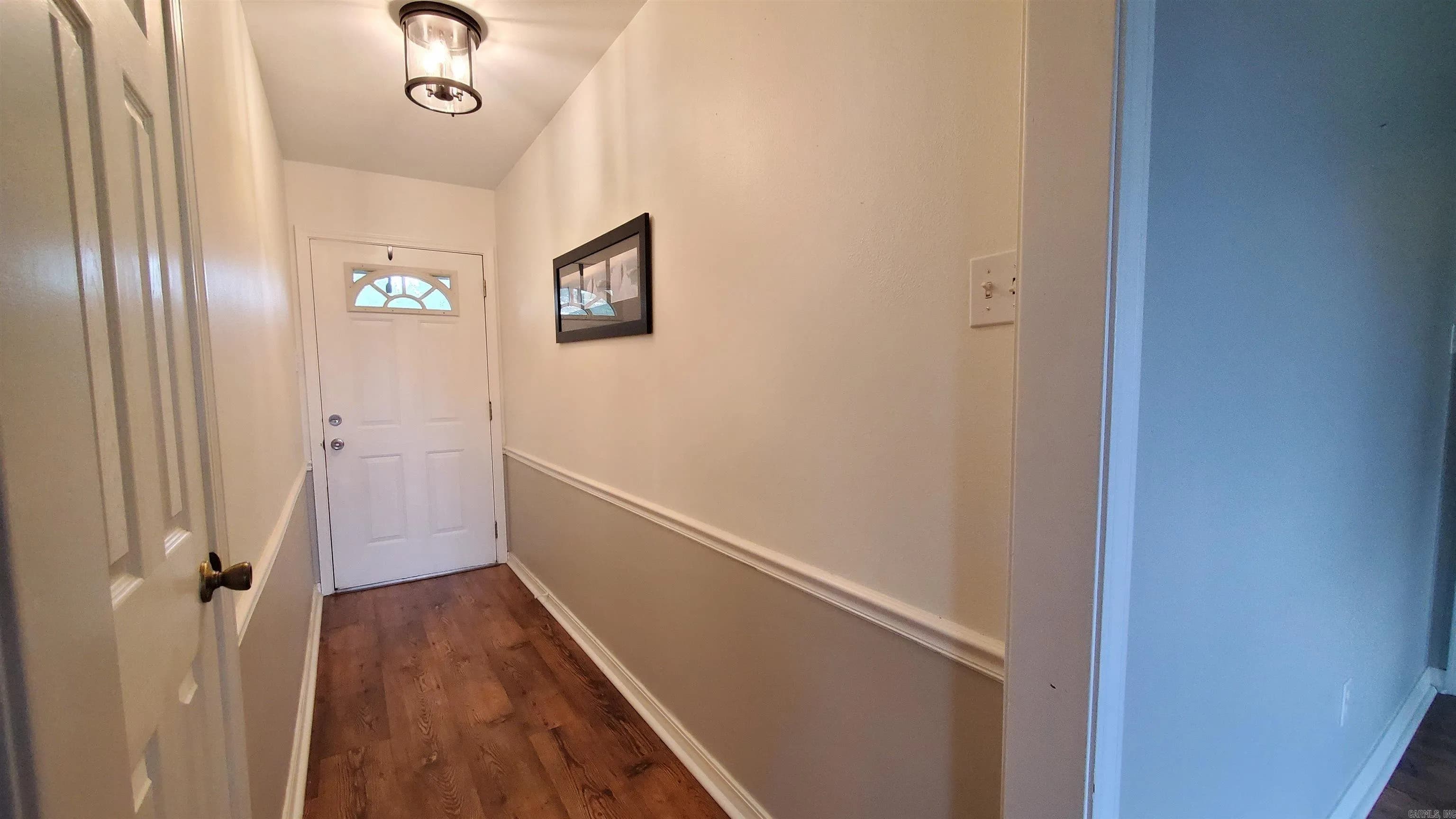 Property at 34  Park - Image 6