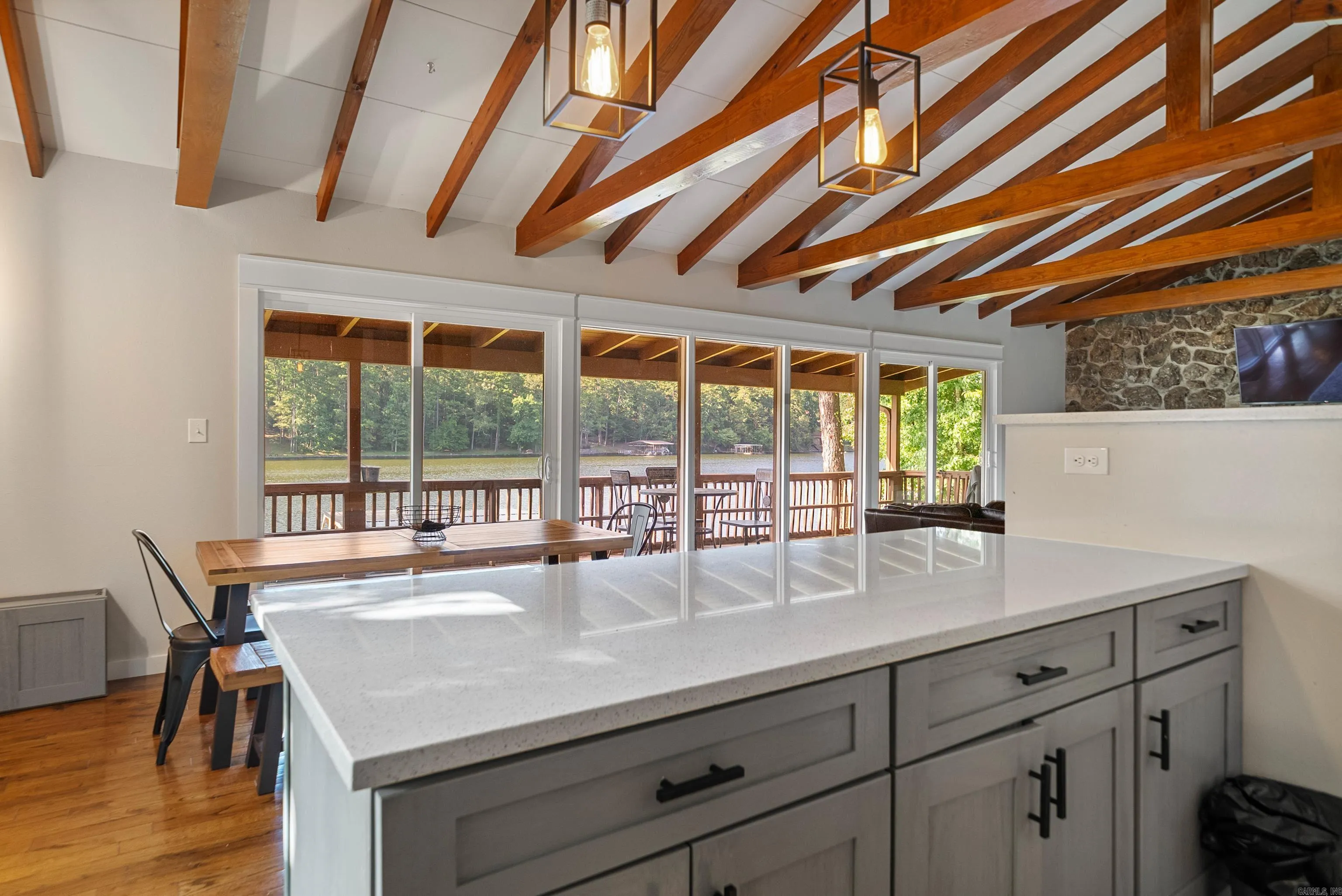 Property at 240  Lake harbor - Image 21