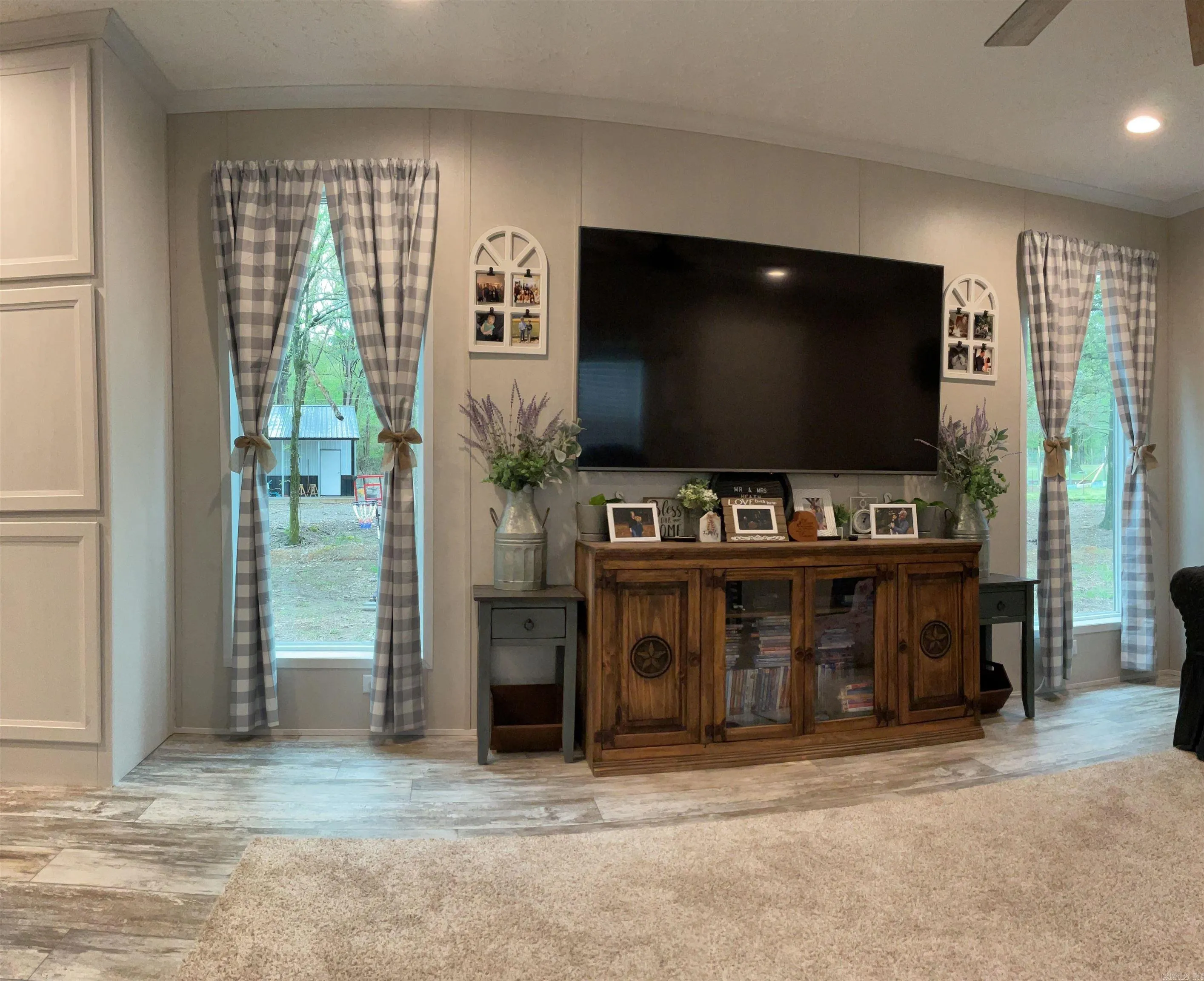 Property at 3065  Polk road 293 - Image 11