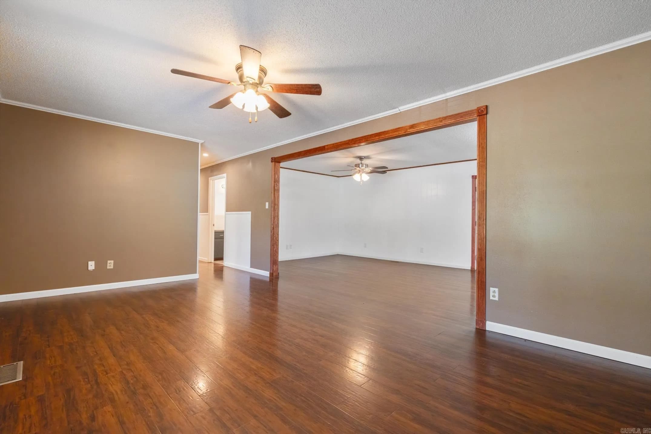 Property at 209  Windamere dr - Image 4