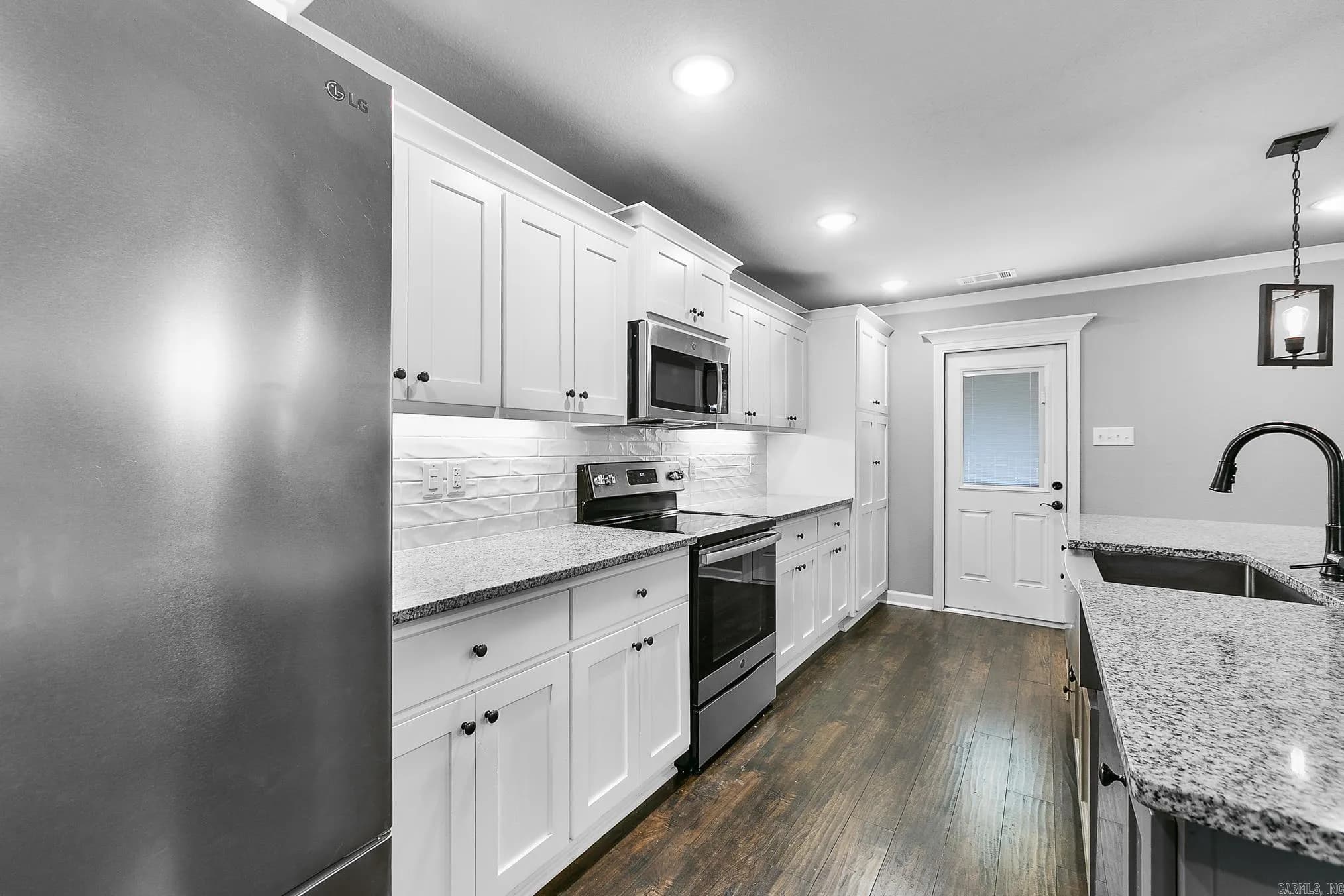 Property at 15  Cimarron - Image 13