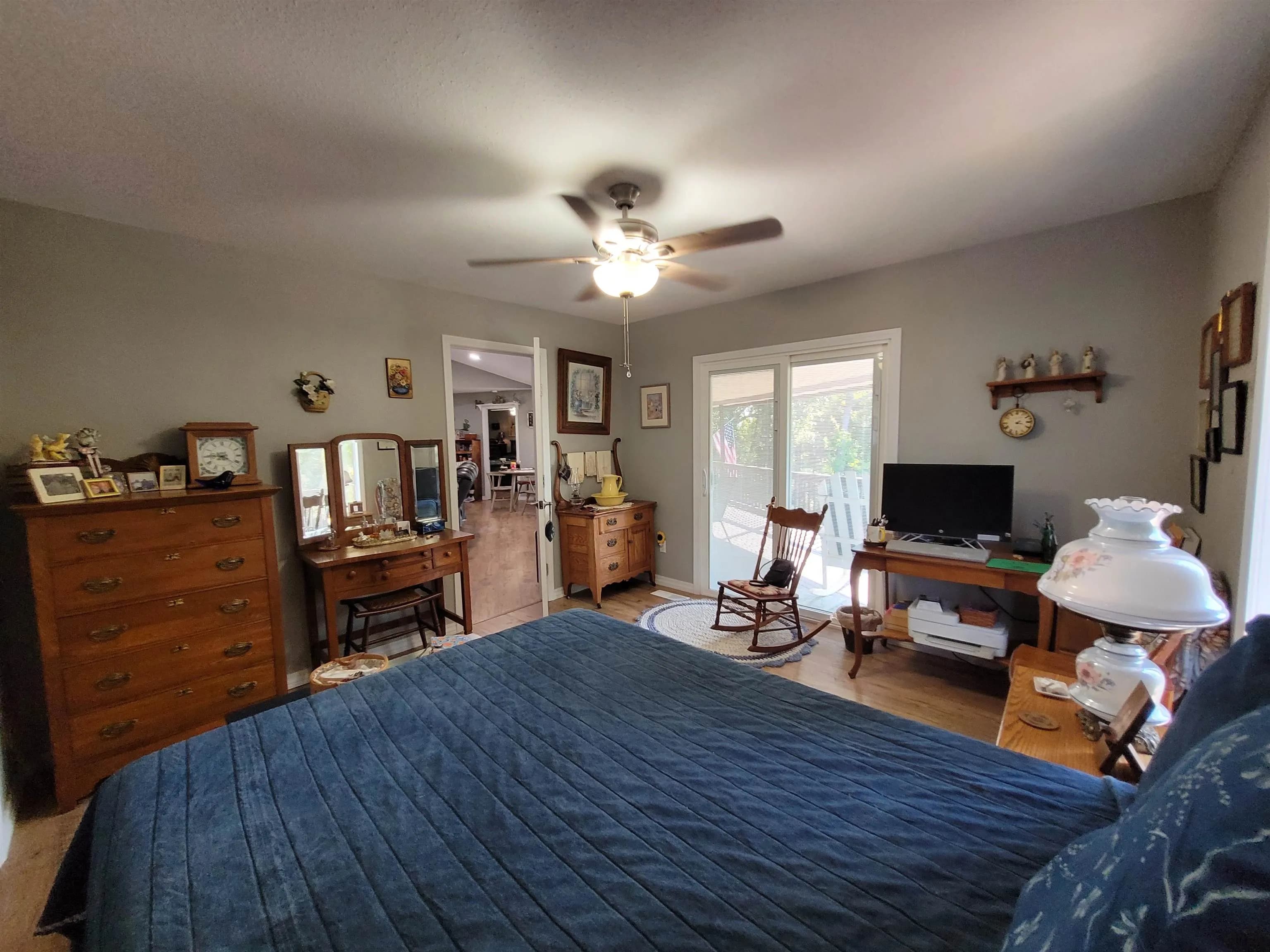 Property at 310 W Green valley drive - Image 14