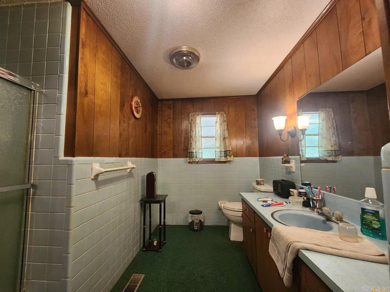 Property at 3210  James - Image 13