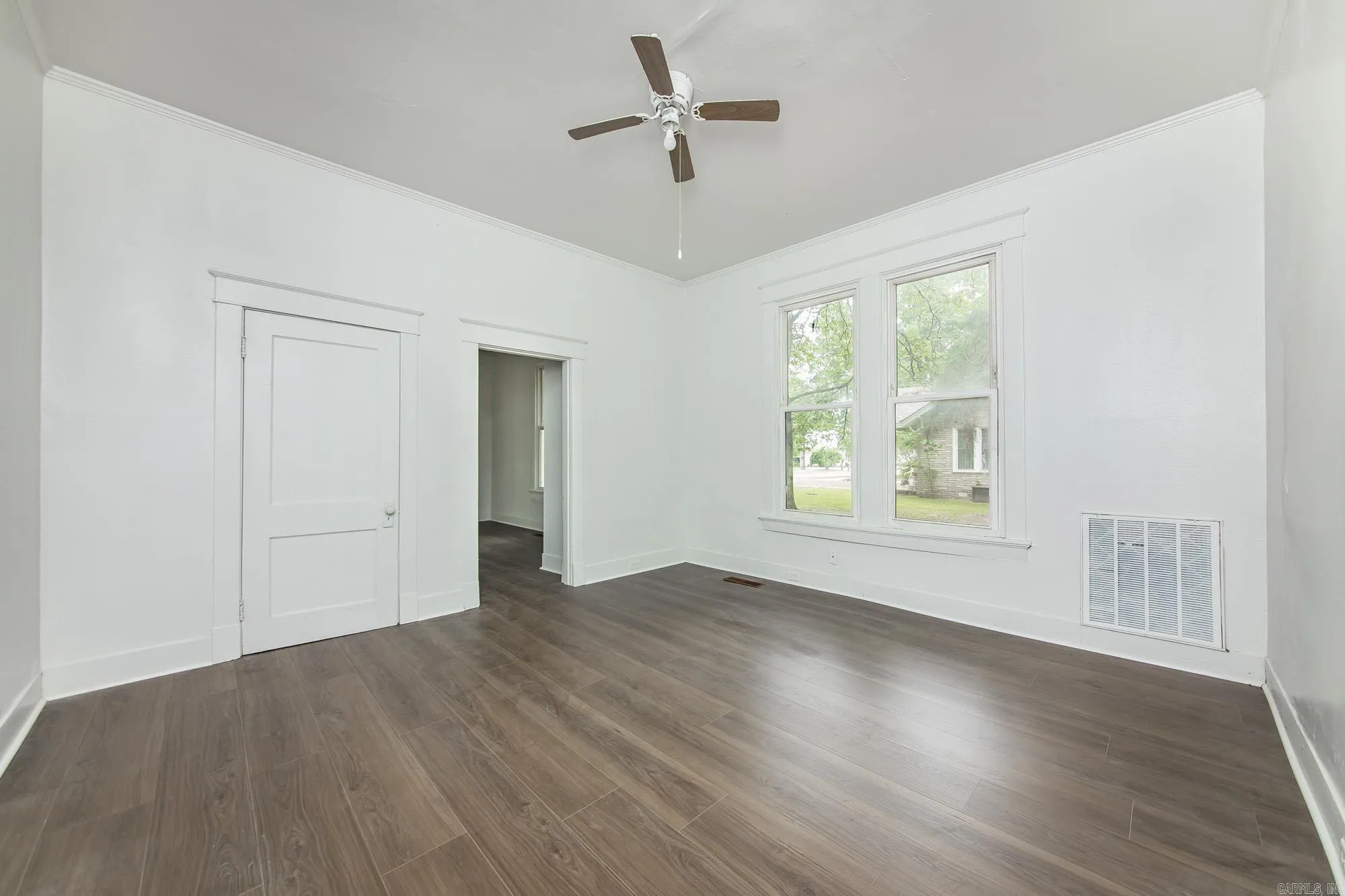 Property at 400 NE 1st - Image 15