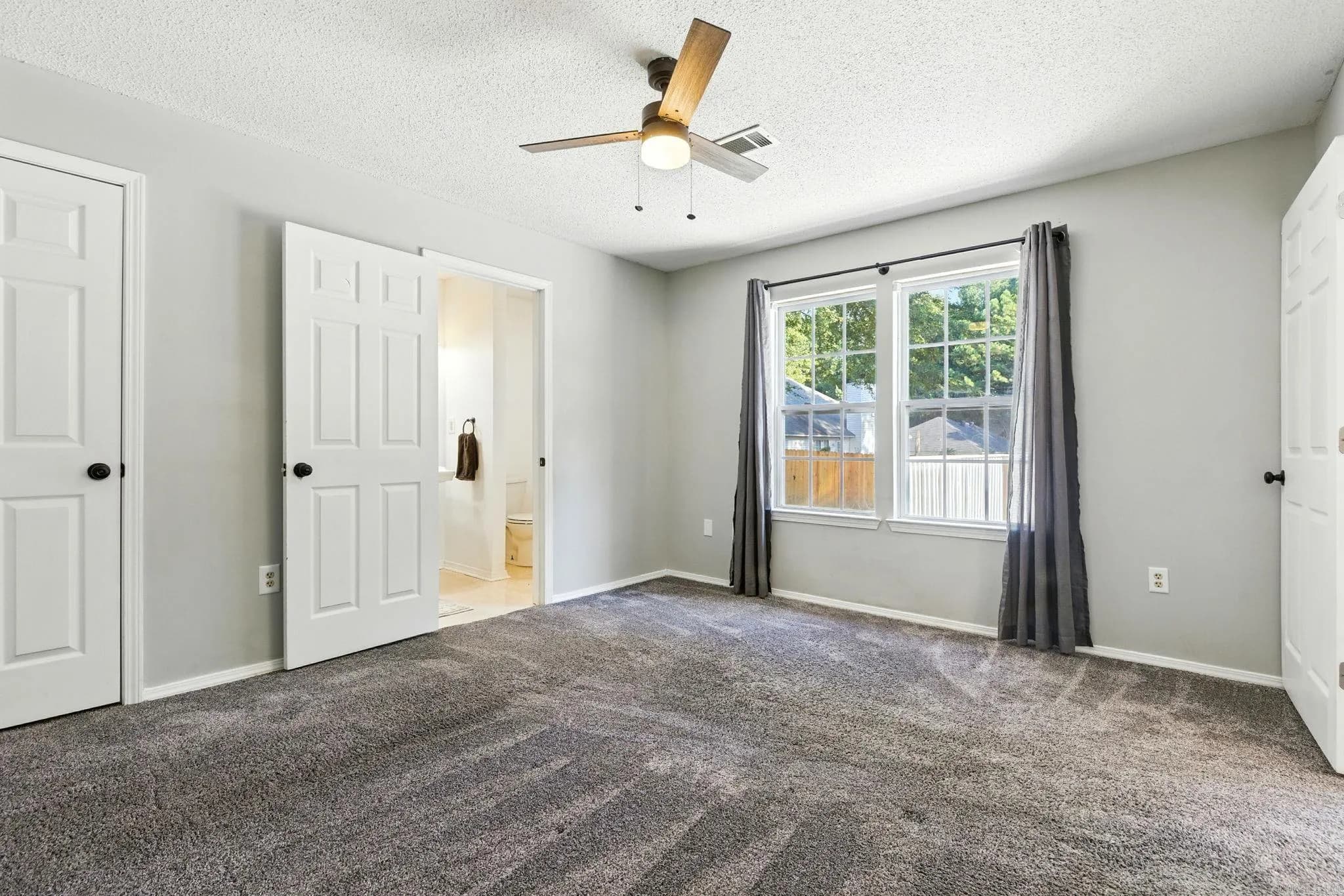 Property at 607  Holly lynn - Image 34