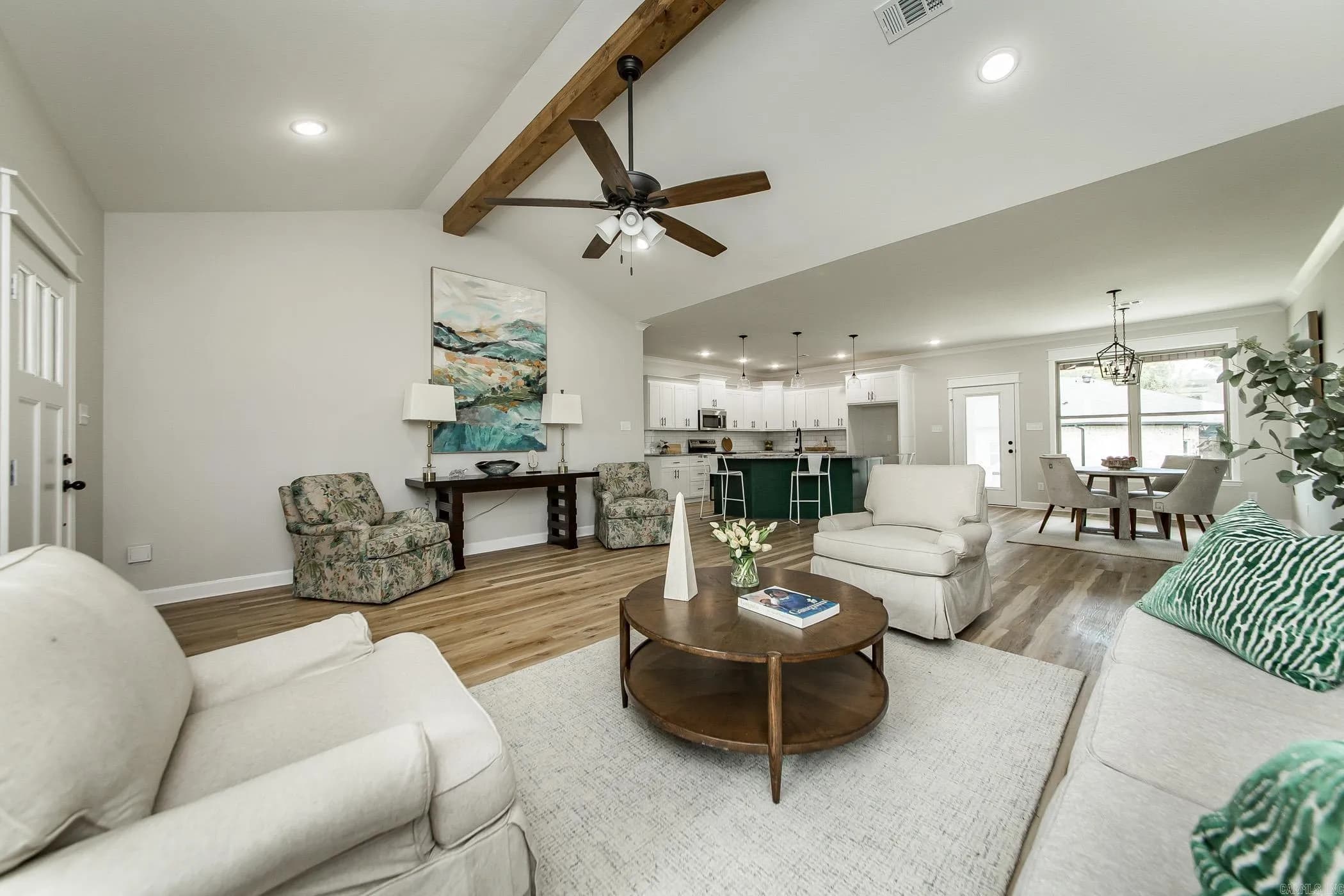 Property at 914 E East dell vista - Image 21