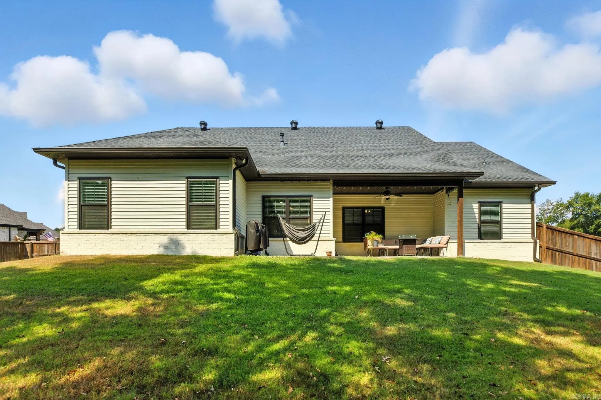 Property at 4046  Hampton dr. - Image 38