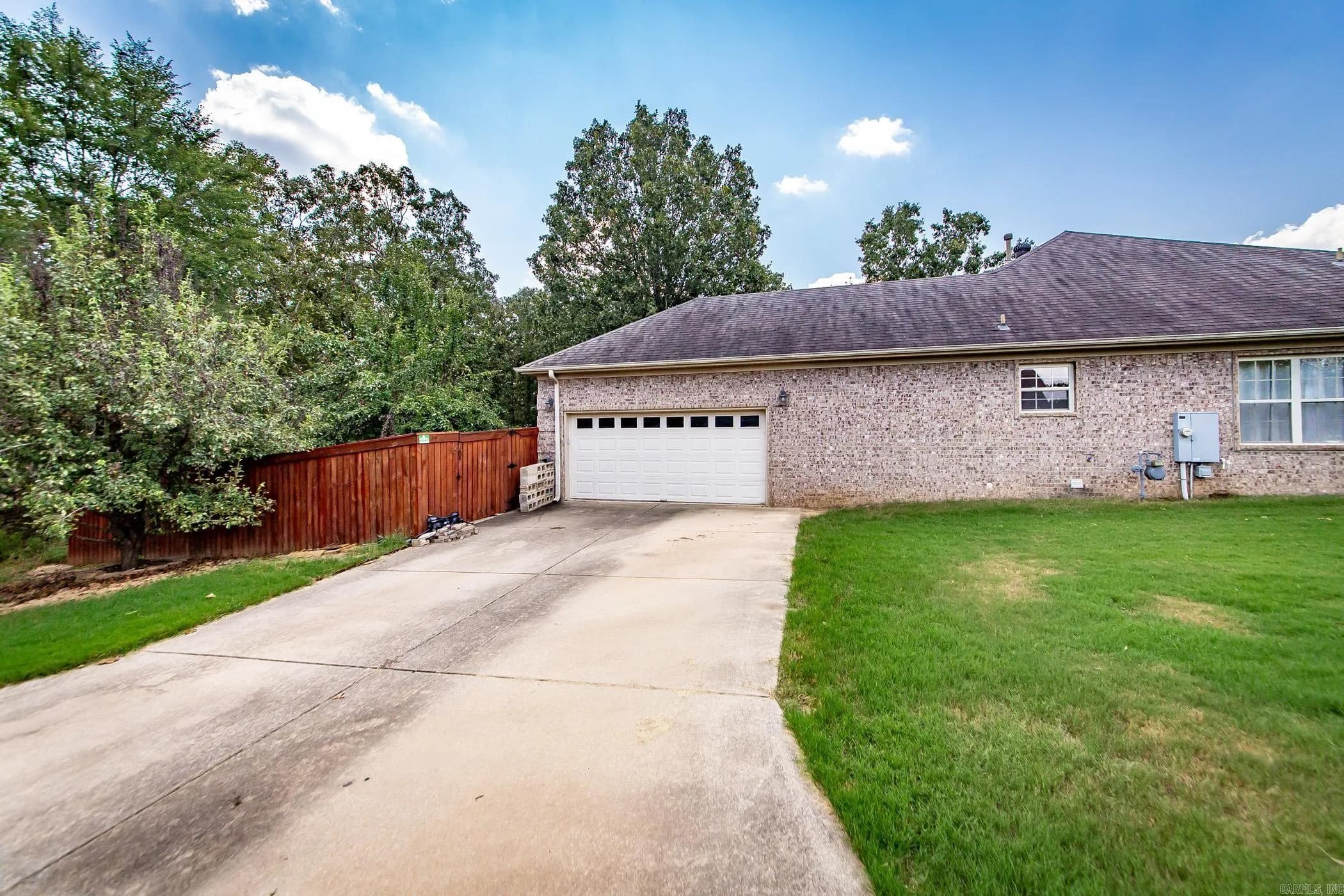 Property at 1308  Lost creek - Image 41