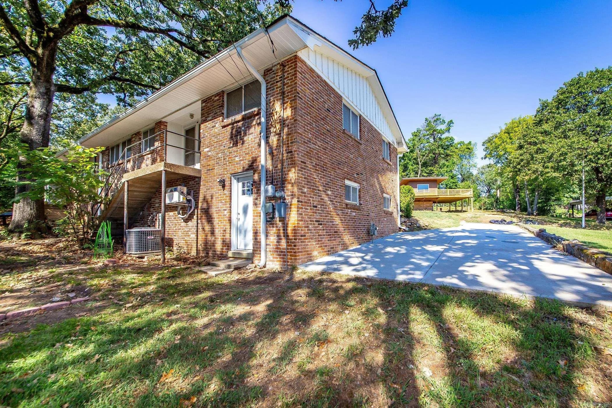 Property at 3700 N Cedar - Image 35