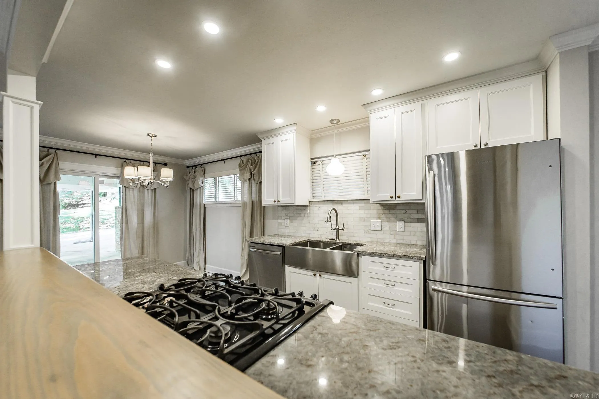 Property at 3700 N Cedar - Image 25