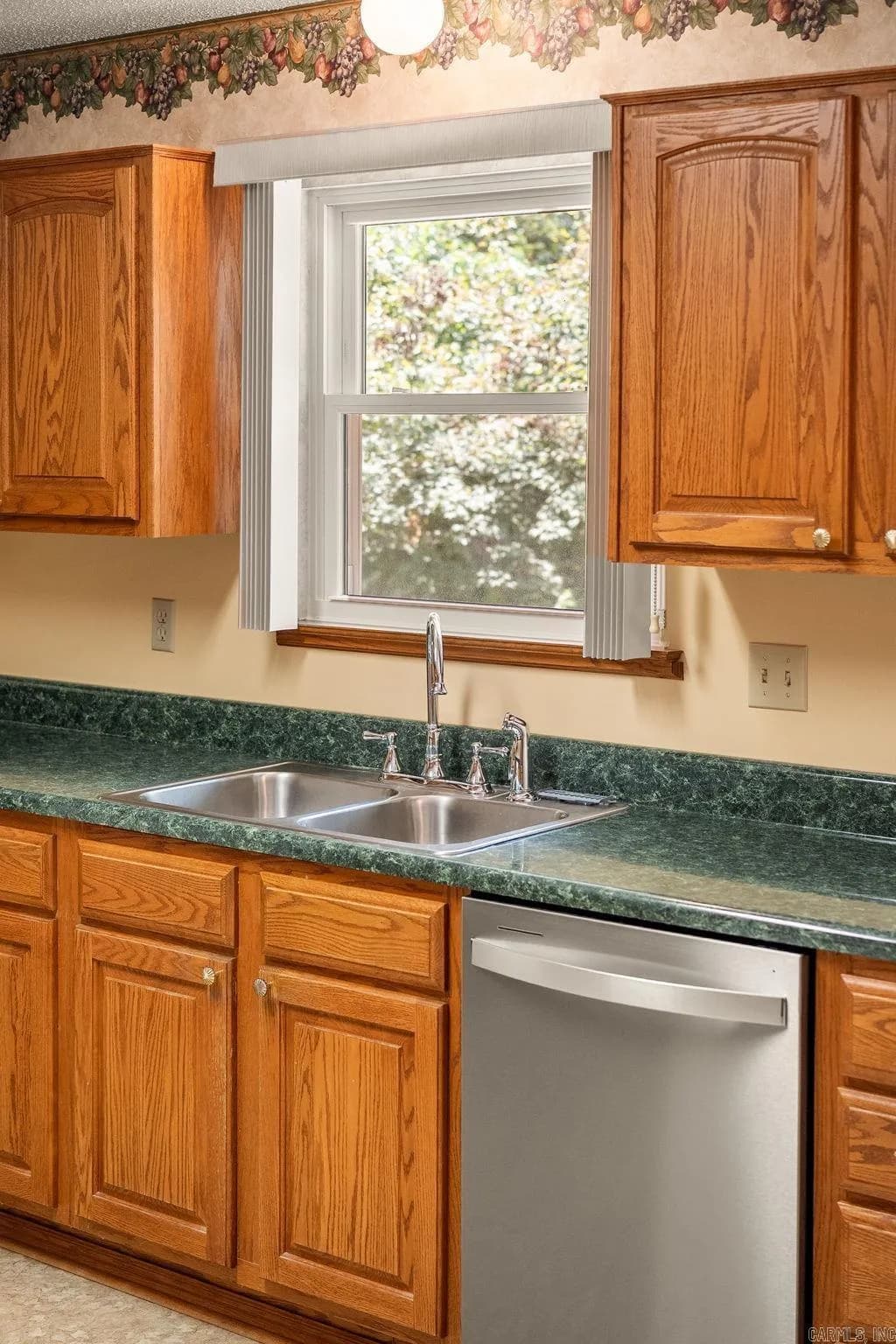 Property at 8  High timber - Image 16