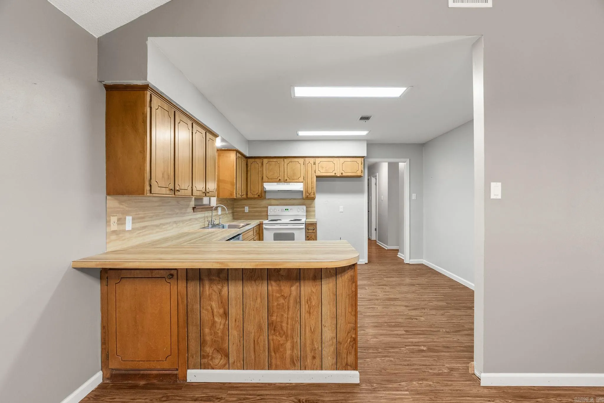 Property at 5  Flintstone - Image 10