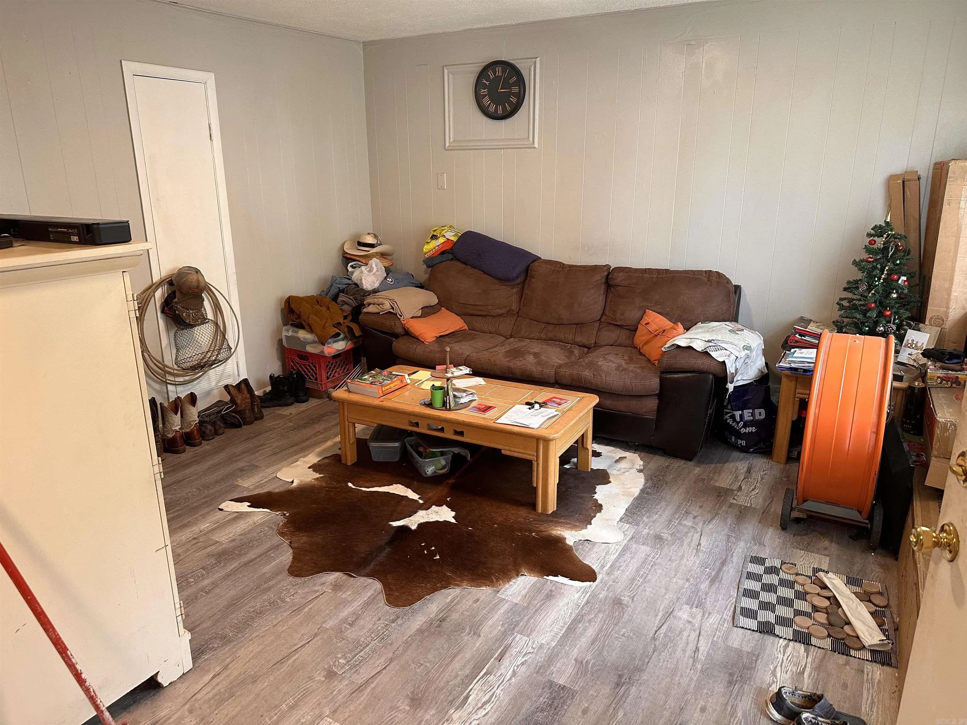 Property at 2103  Tyler - Image 6