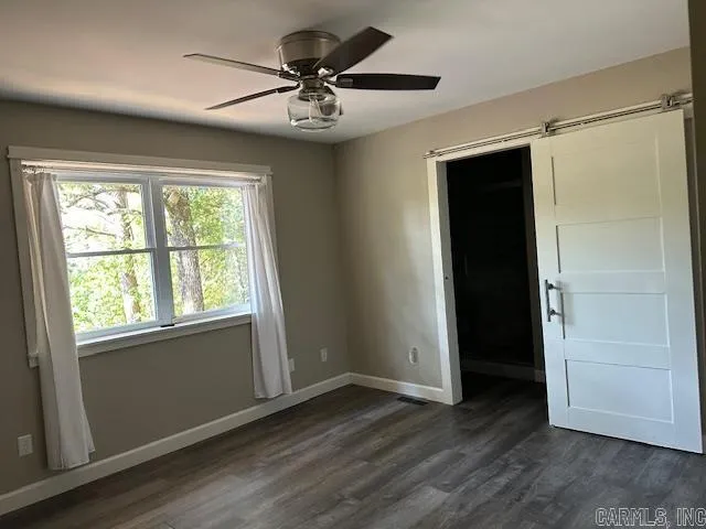 Property at 119  Conway - Image 15