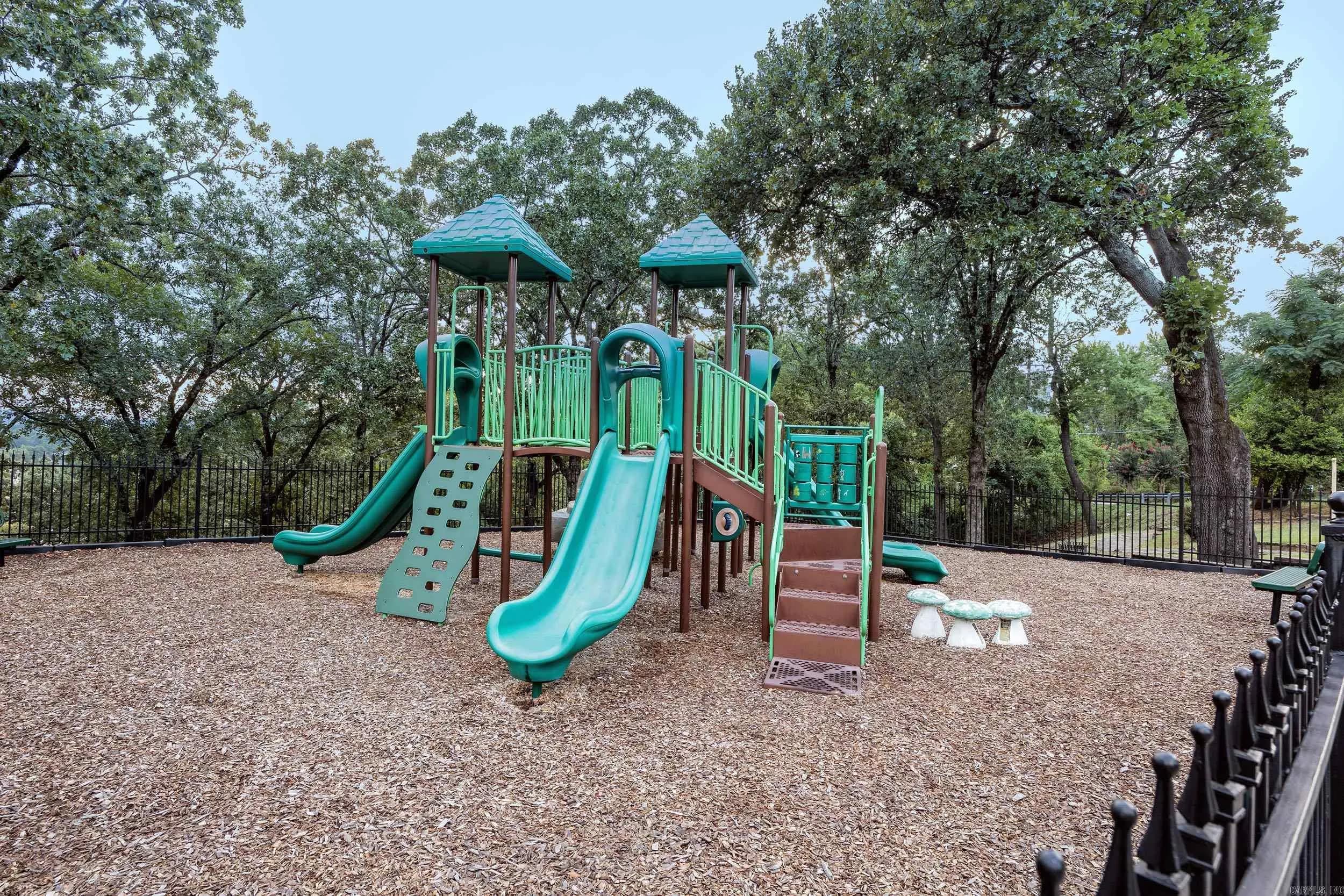 Property at 505  Cherry hill - Image 30