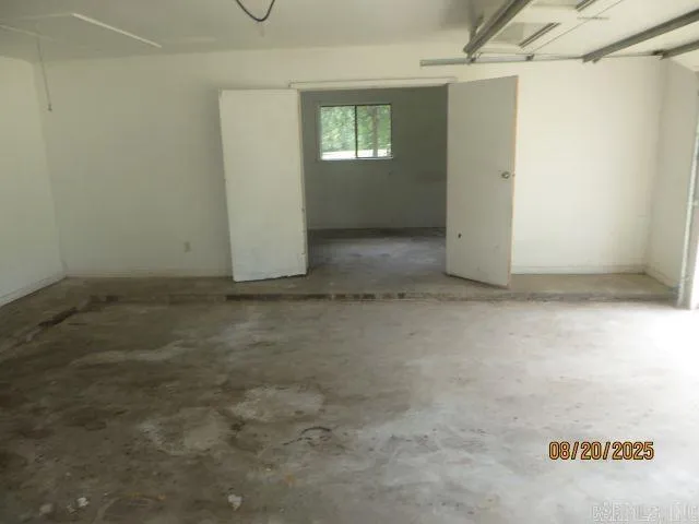 Property at 2611  Hixon - Image 24