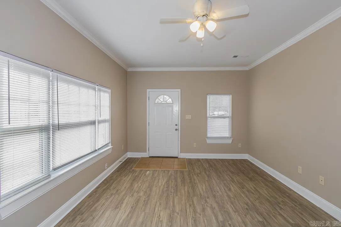 Property at 1208  Sadie, 2 - Image 9