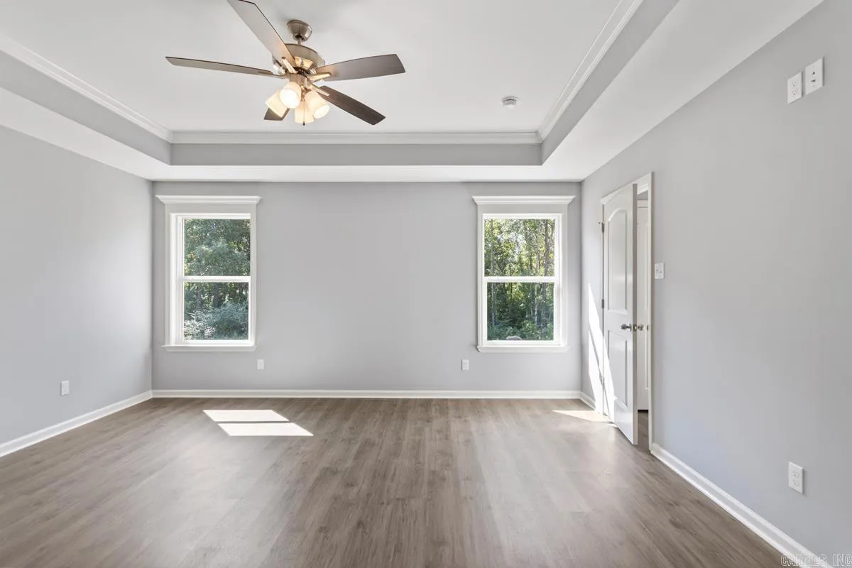 Property at 2724 E Maryland - Image 25
