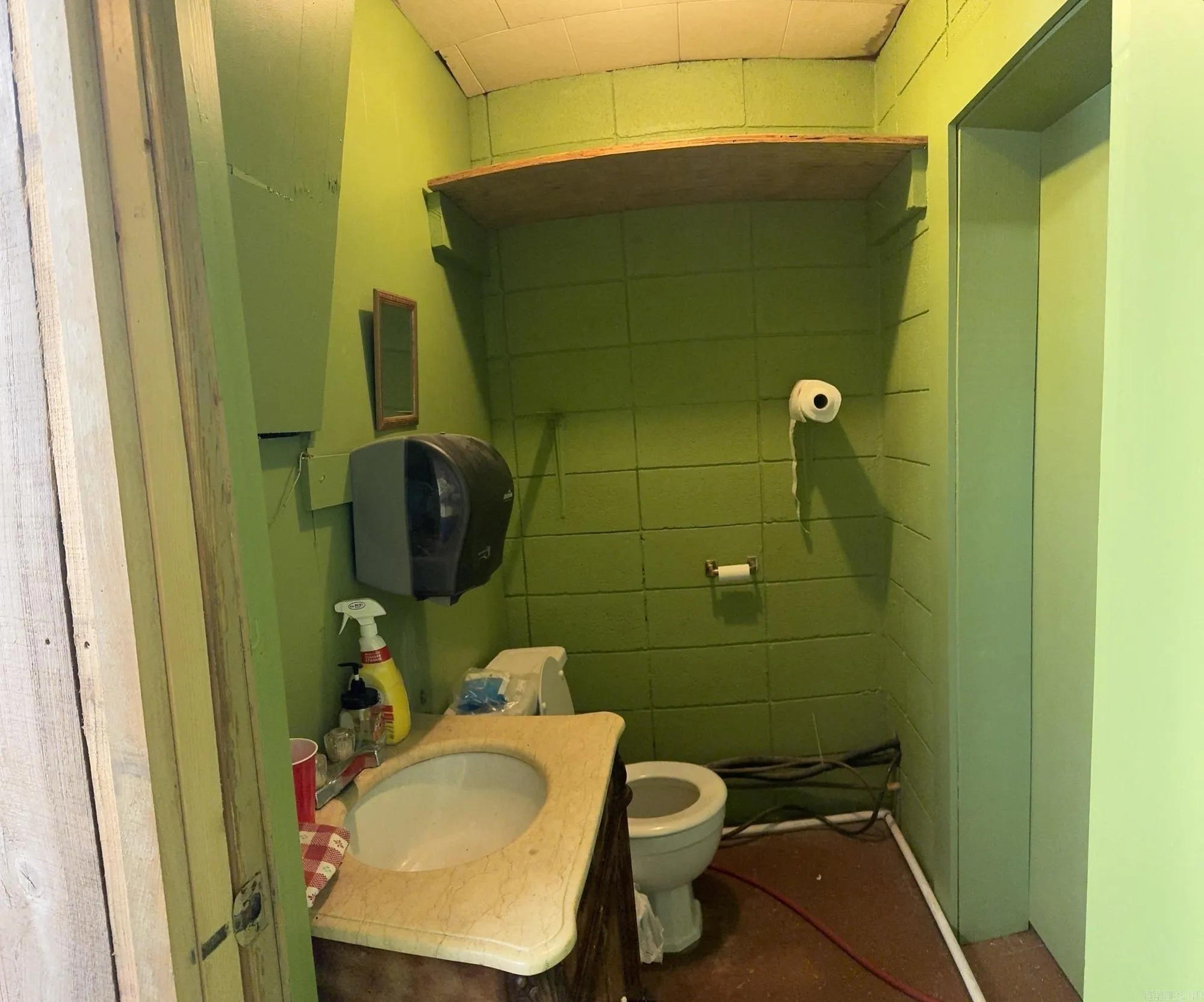 Property at 124 S 5th - Image 10