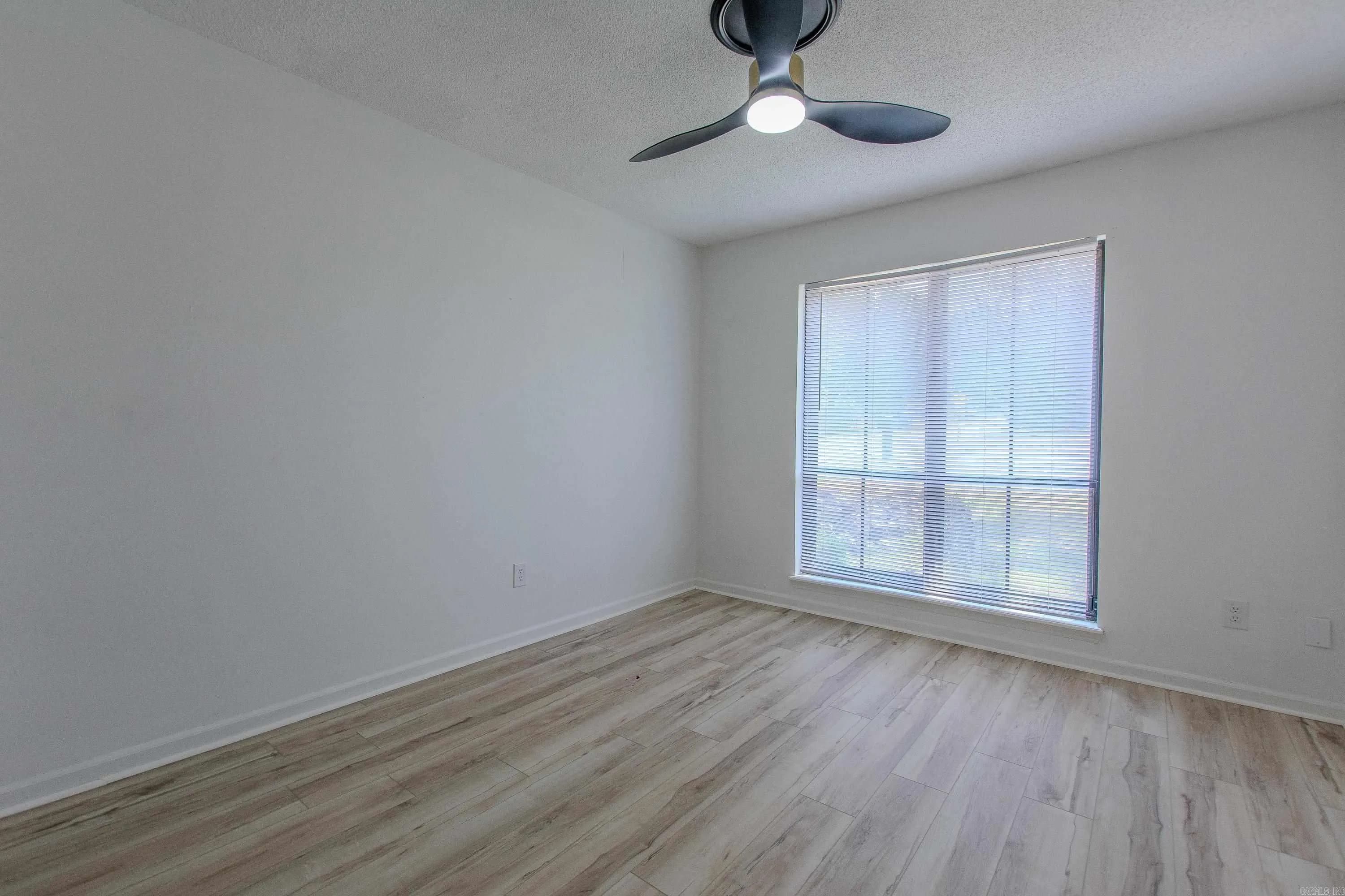 Property at 11808  Saint charles blvd - Image 26