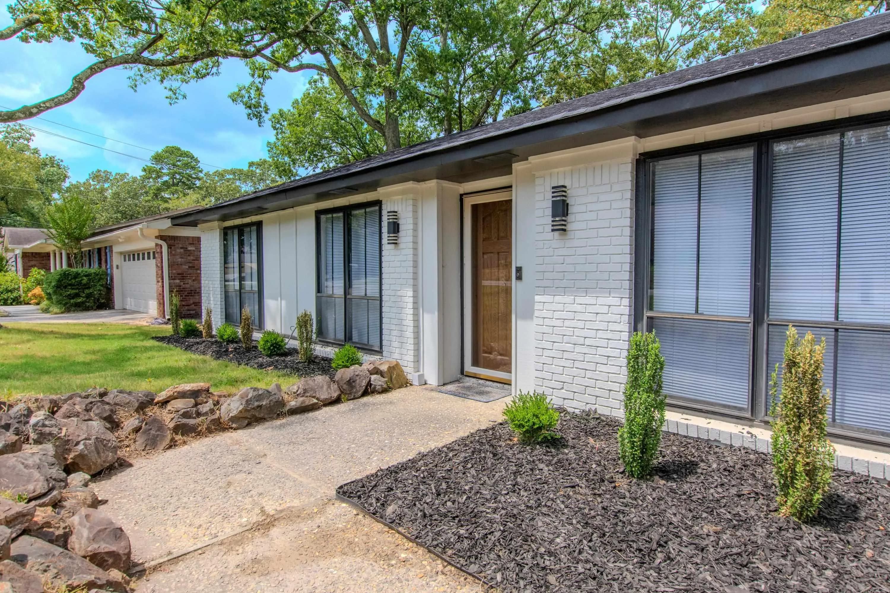 Property at 11808  Saint charles blvd - Image 2