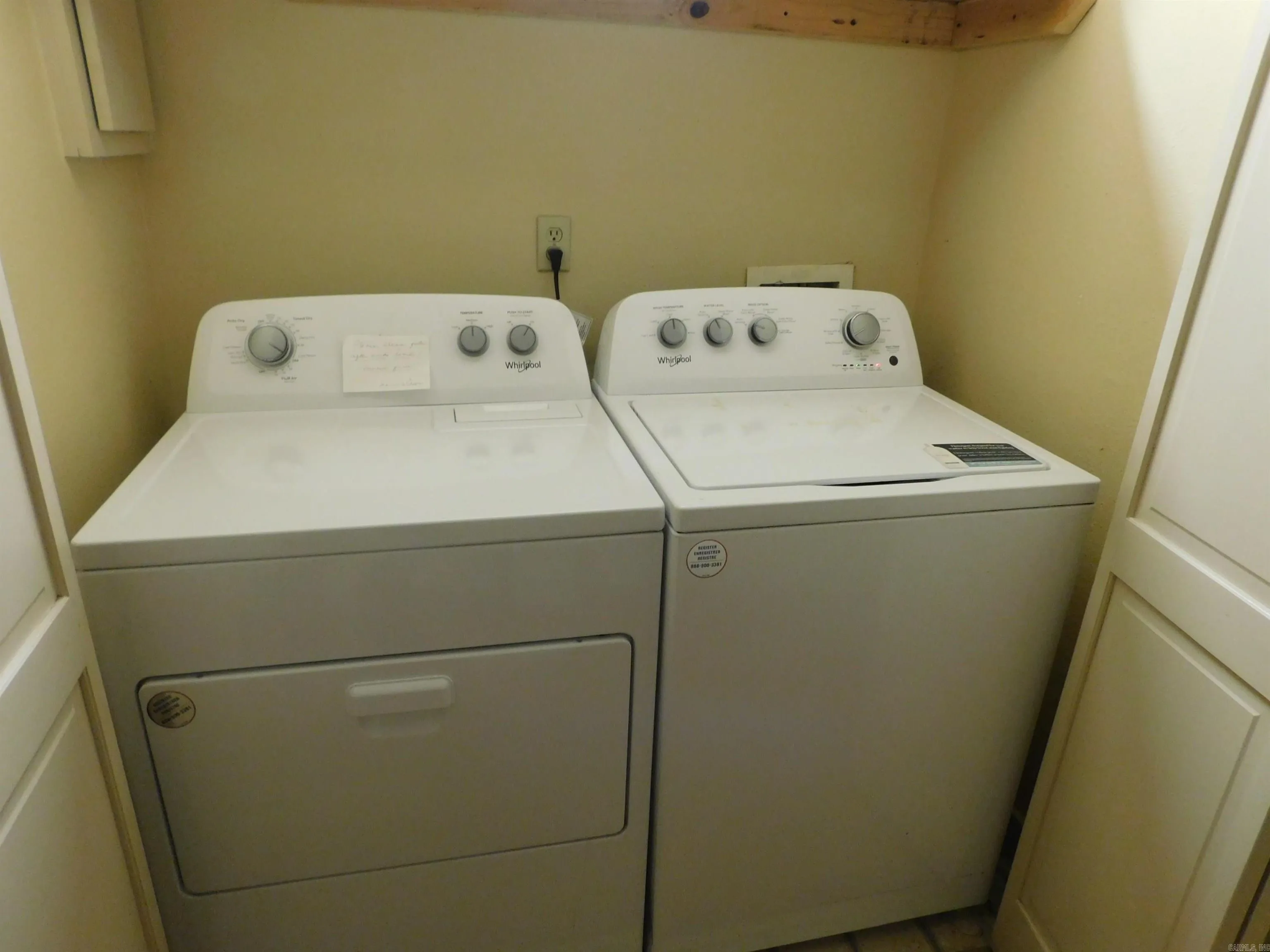 Property at 412 W 19th - Image 8