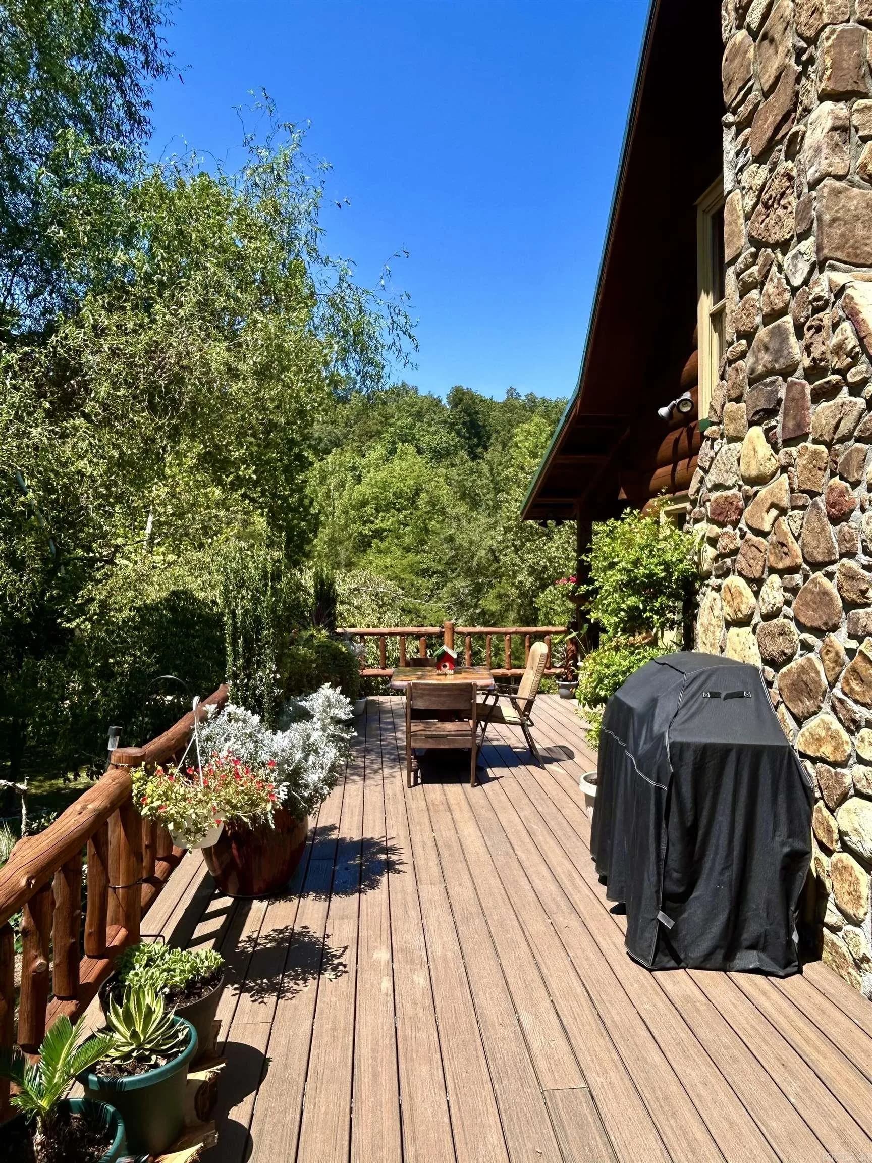 Property at 540  Lick fork dr - Image 33