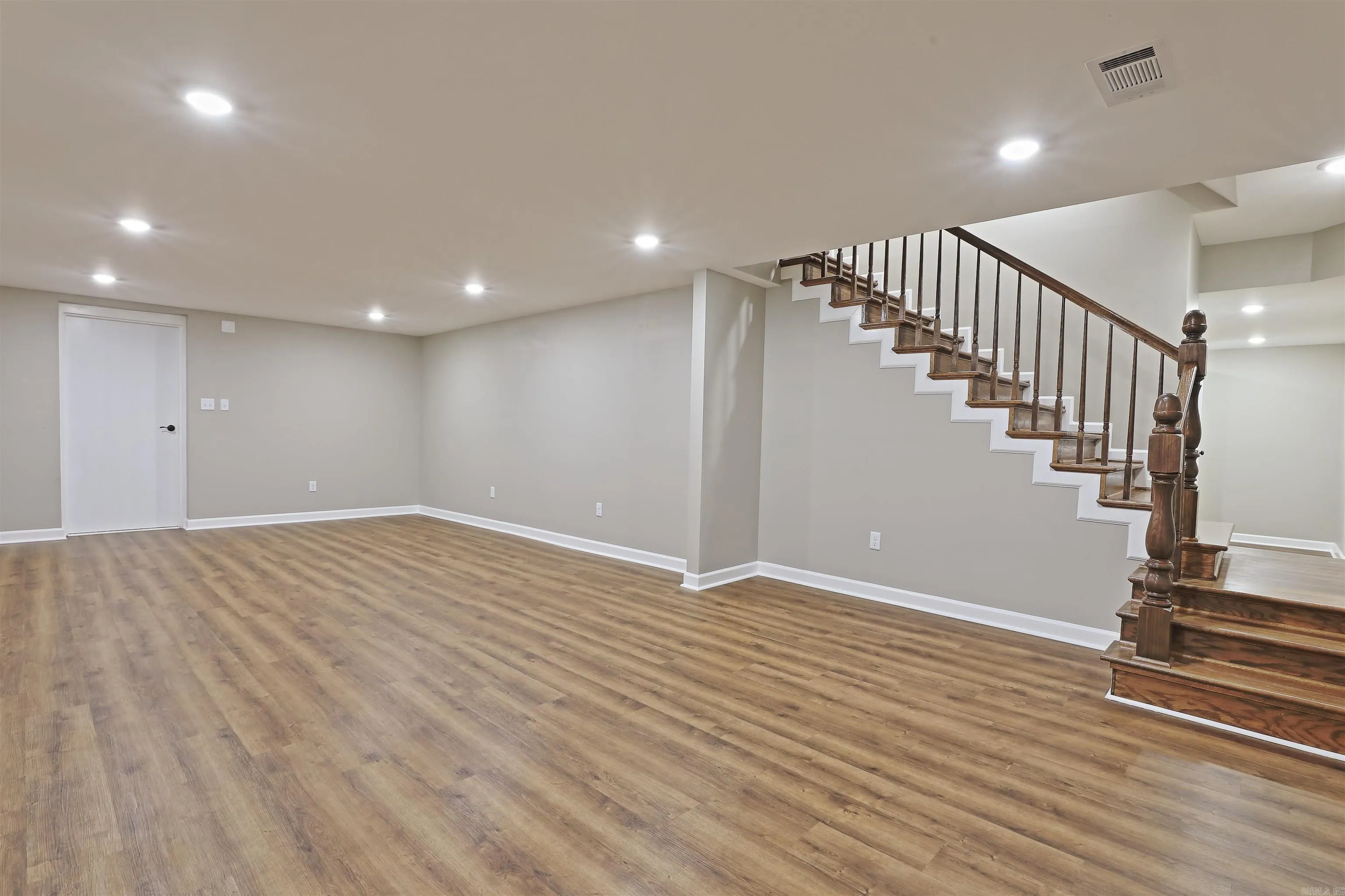Property at 4306  Oakhaven - Image 25