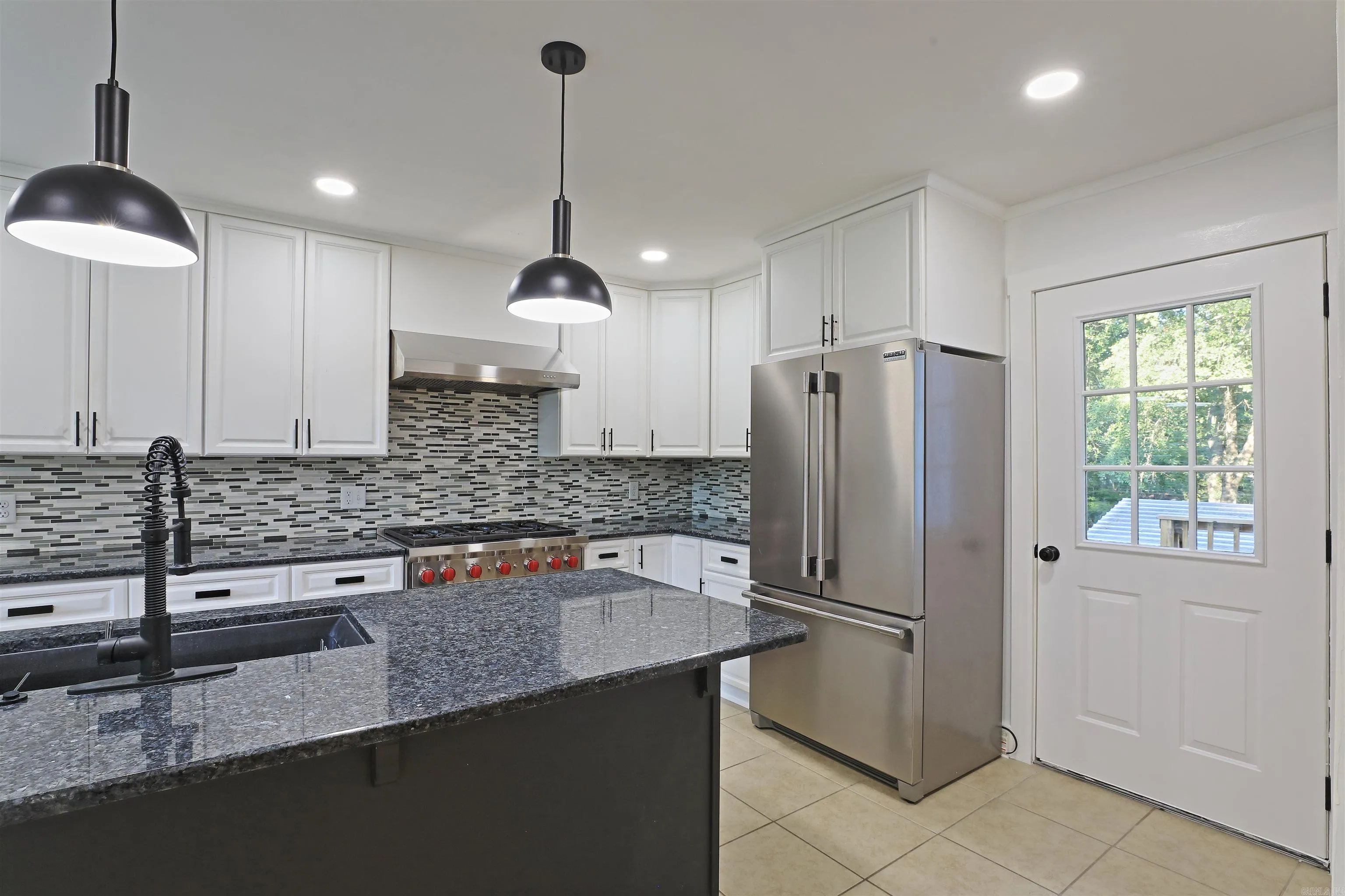 Property at 4306  Oakhaven - Image 7