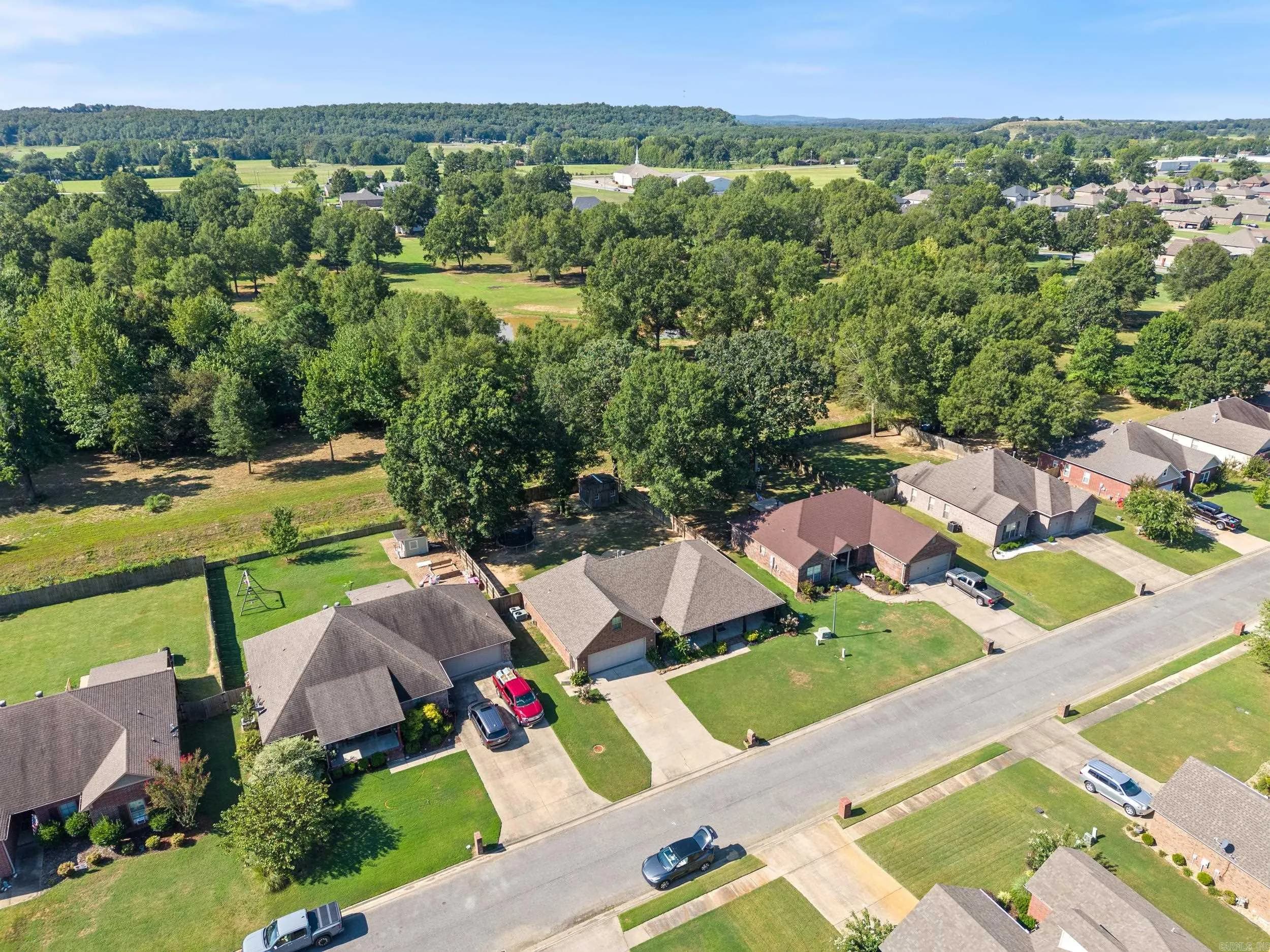 Property at 20  Brentwood - Image 43