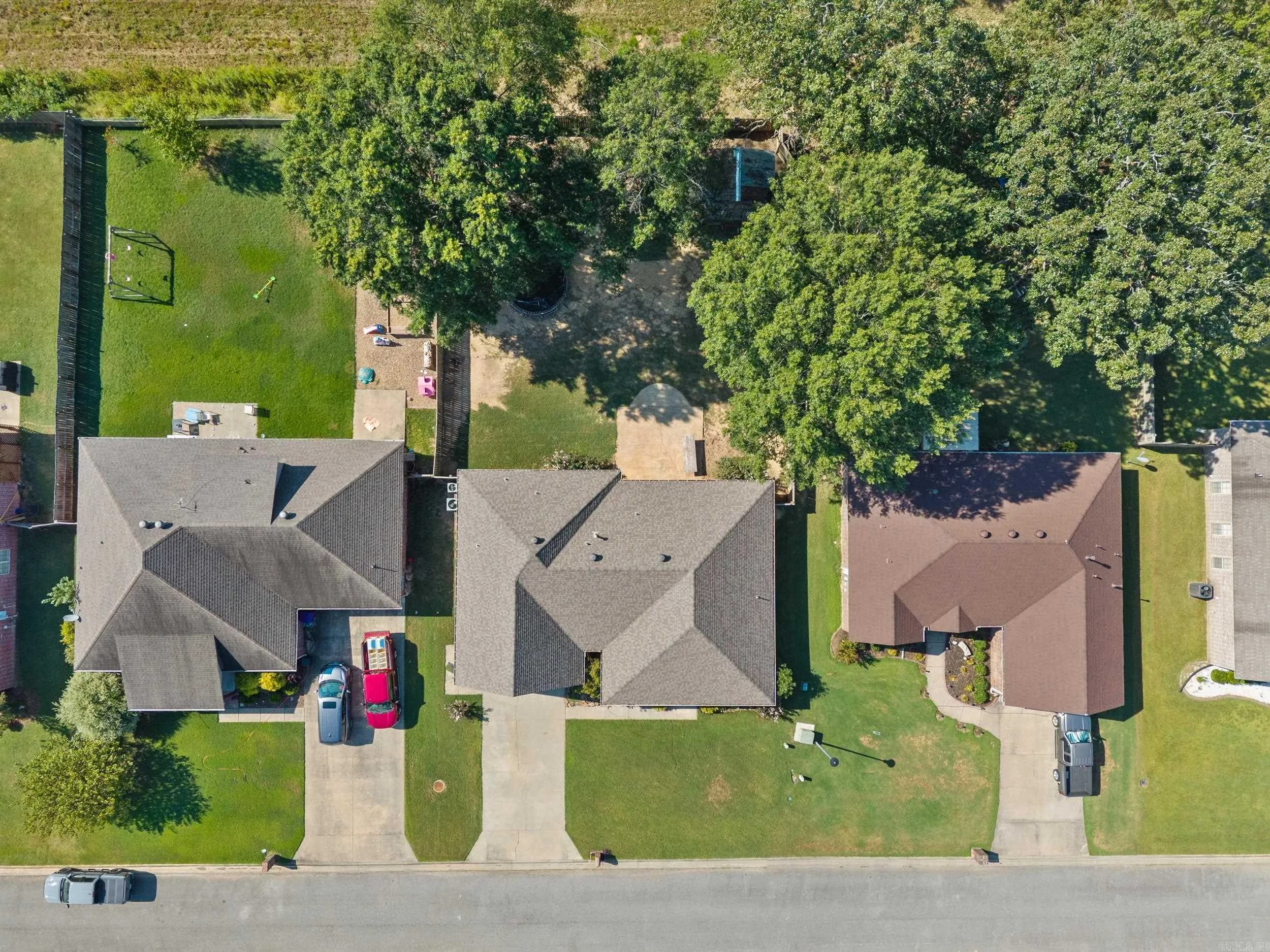 Property at 20  Brentwood - Image 41