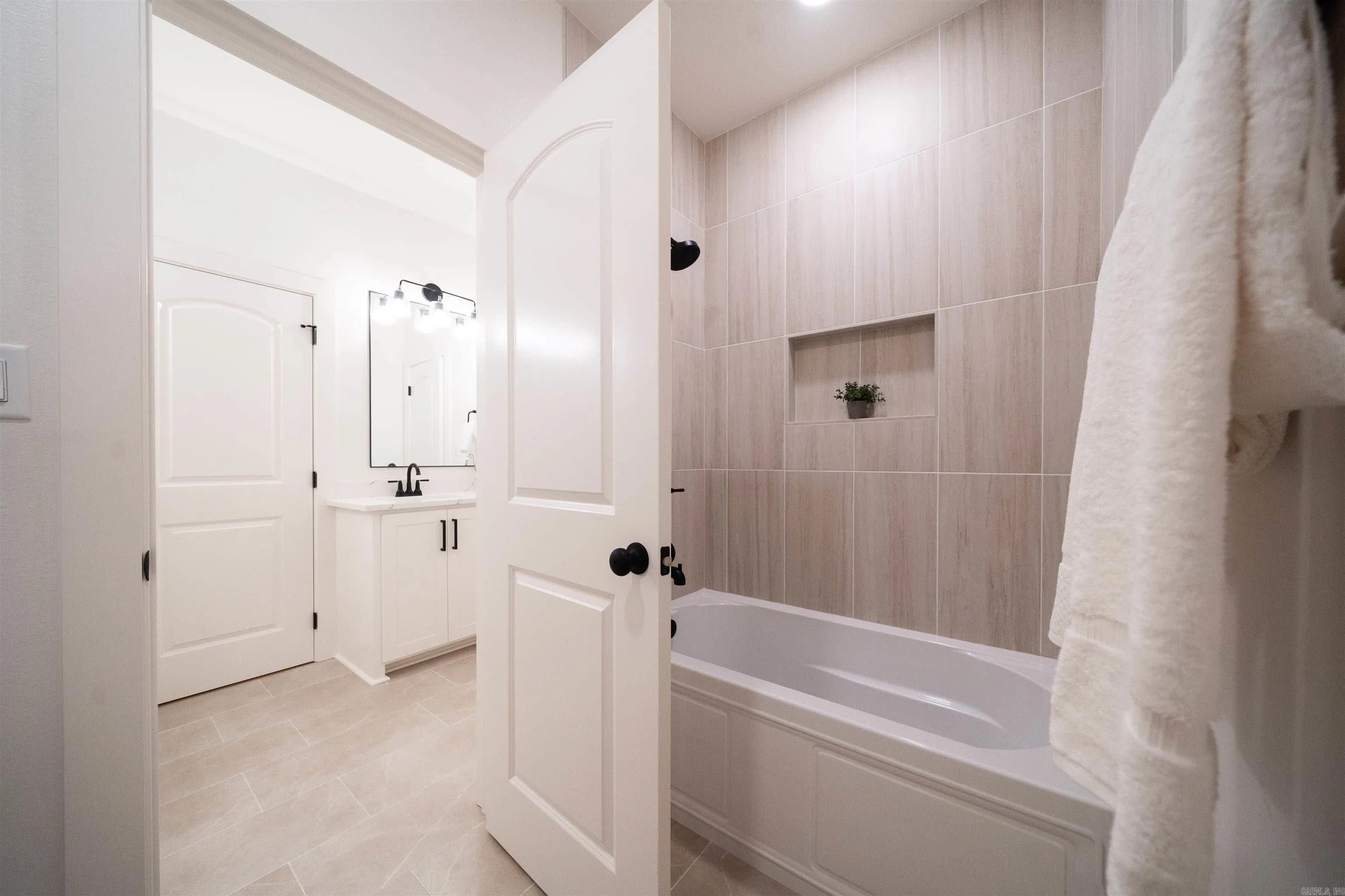 Property at 108  Bear den - Image 32