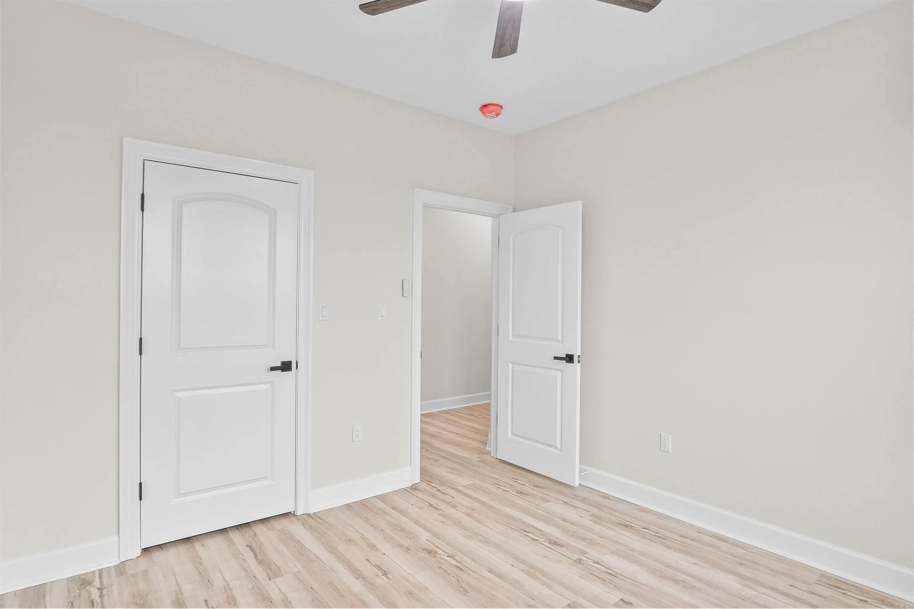 Property at 512  Madeleine - Image 32
