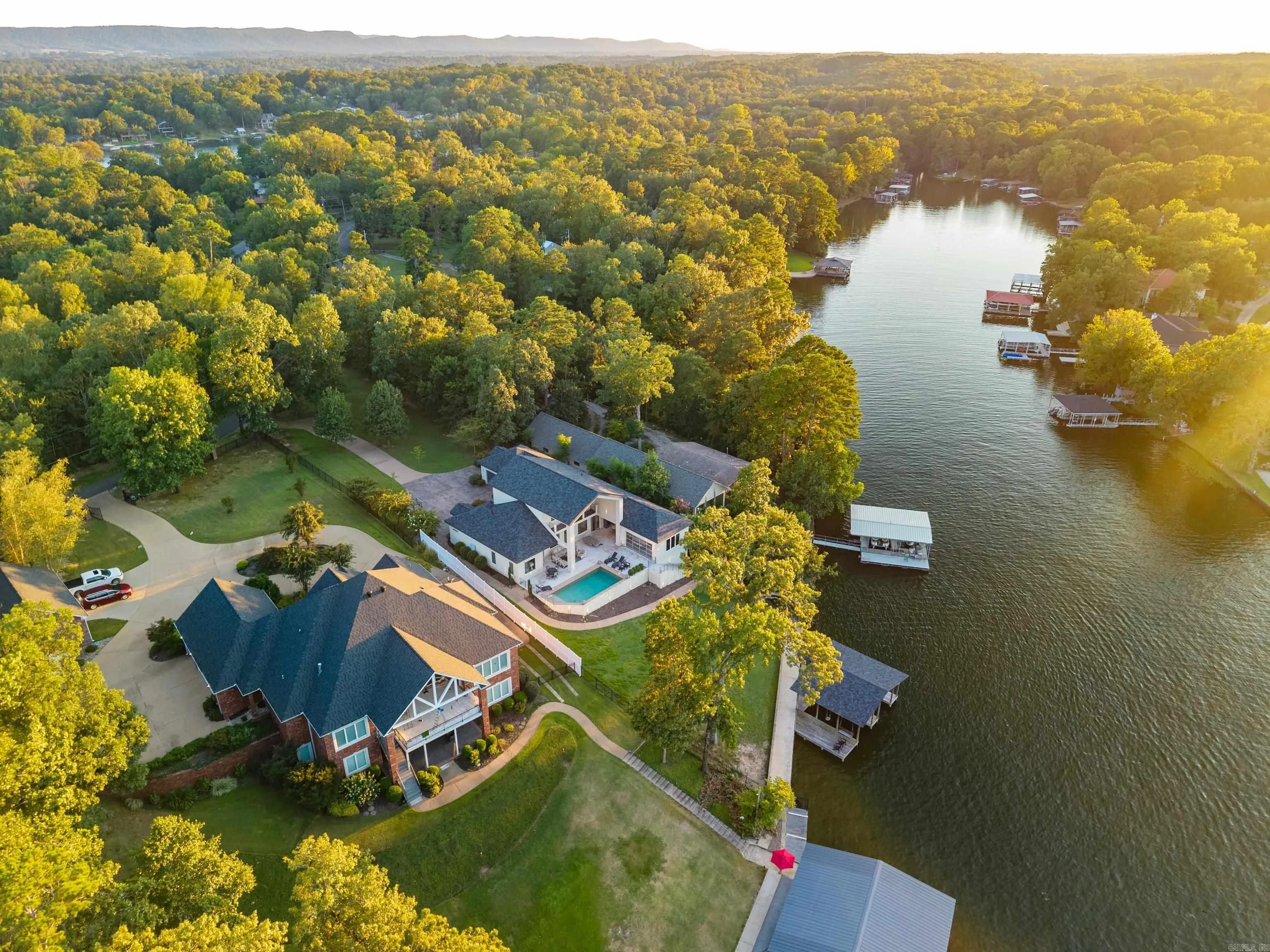 Property at 219  Sparling - Image 47