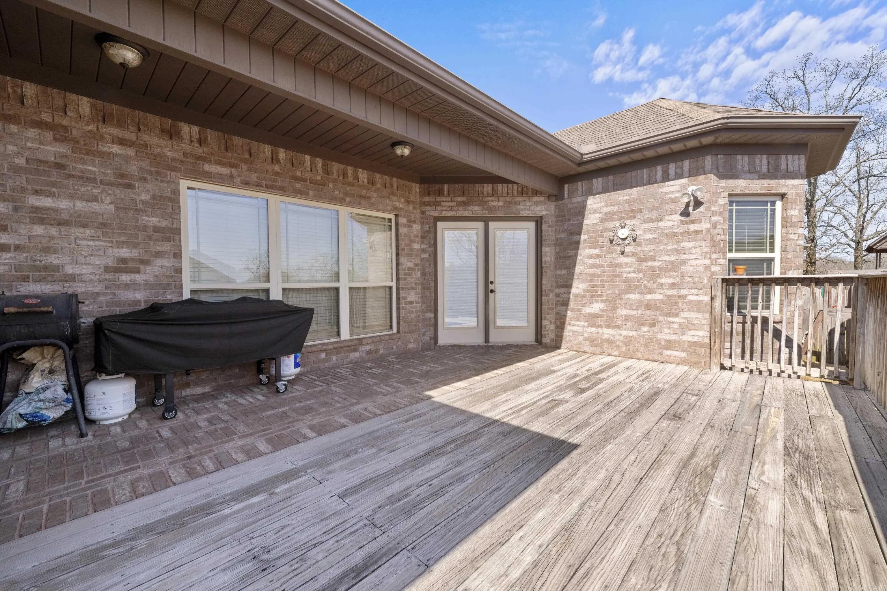 Property at 2000  Airborn - Image 31