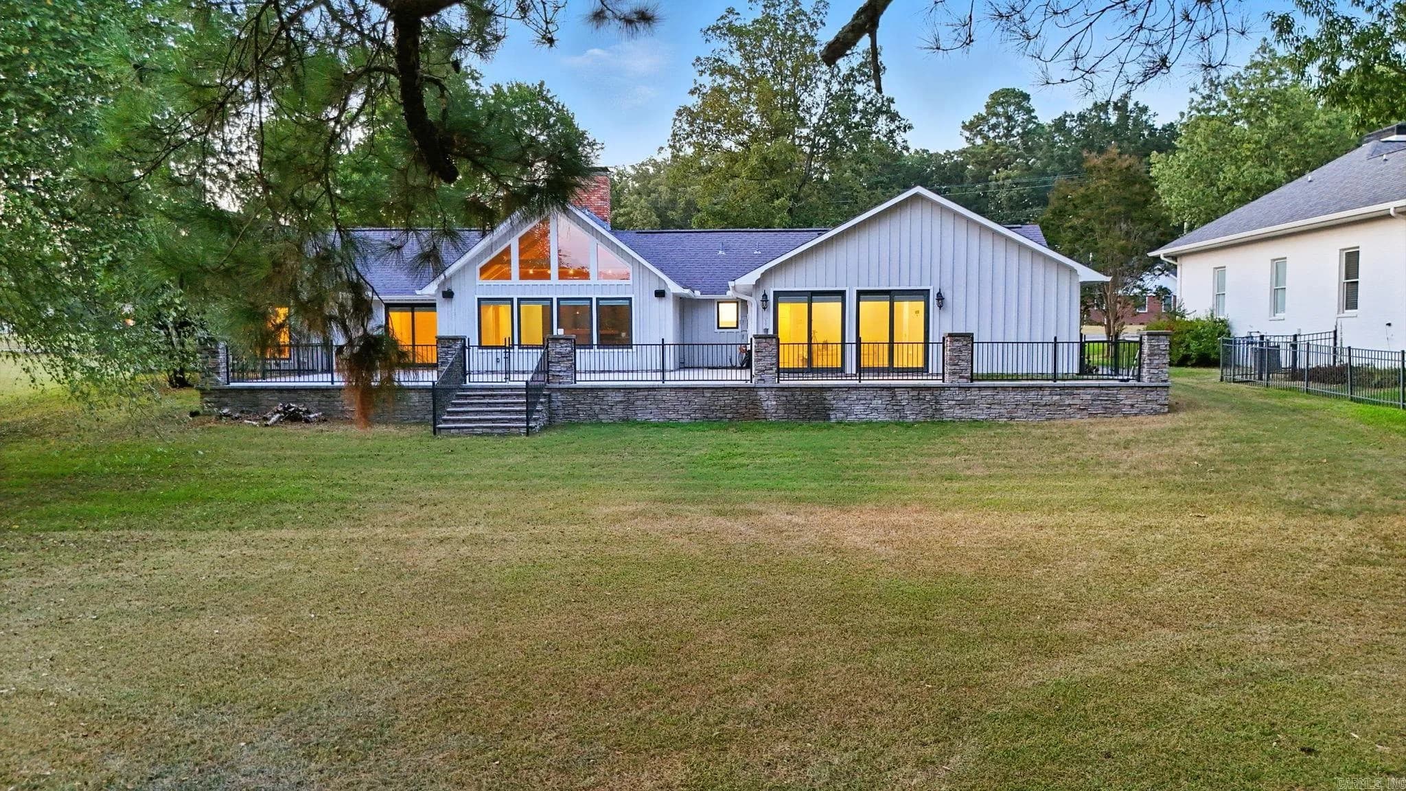 Property at 1212 W 46th - Image 38