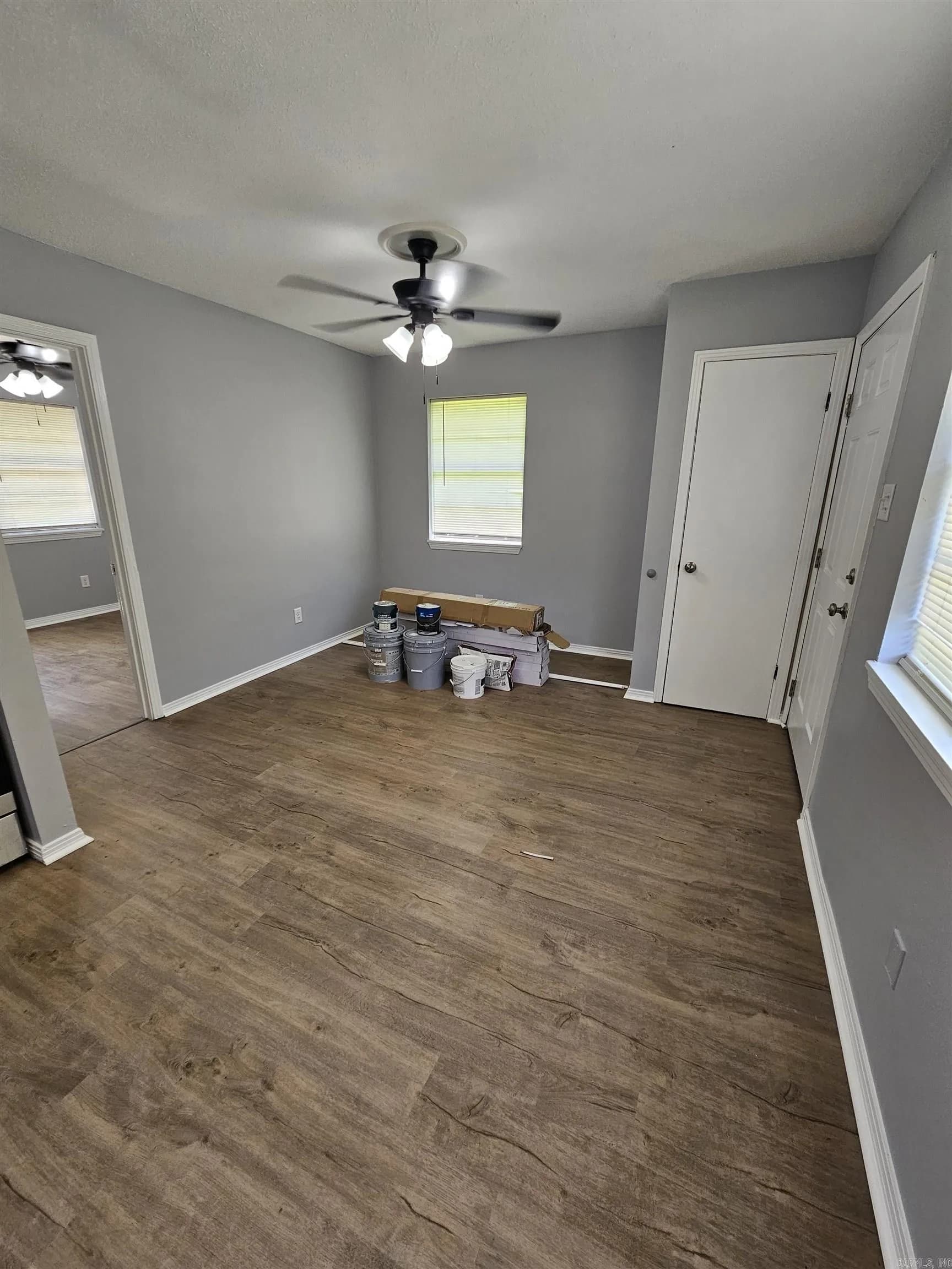 Property at 1413  Plummer st apt. 33 - Image 3