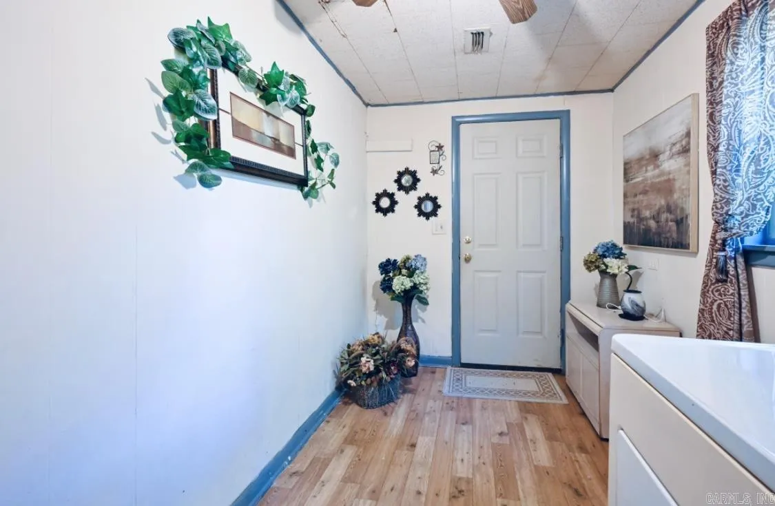 Property at 1105  Oak grove - Image 22