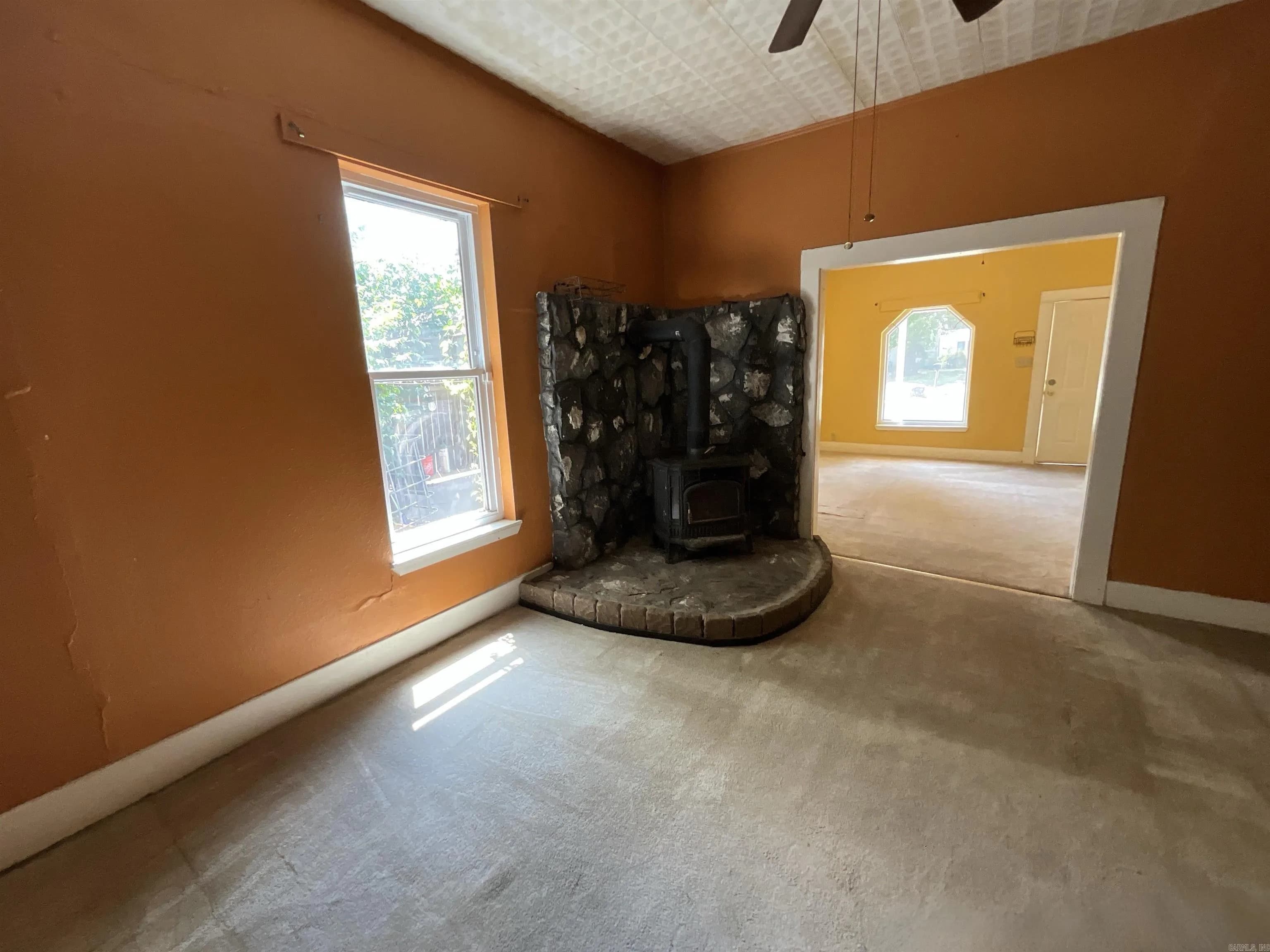 Property at 204 N Merrill - Image 7