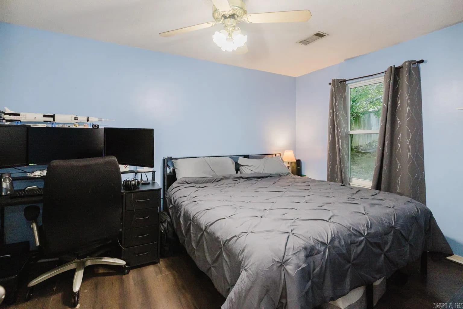 Property at 1309  Troy - Image 13