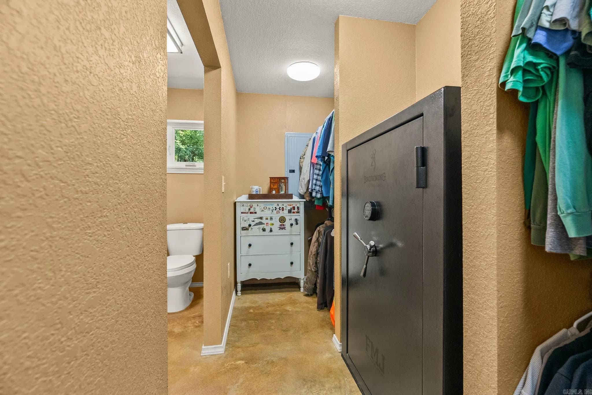 Property at 158  Spires - Image 32