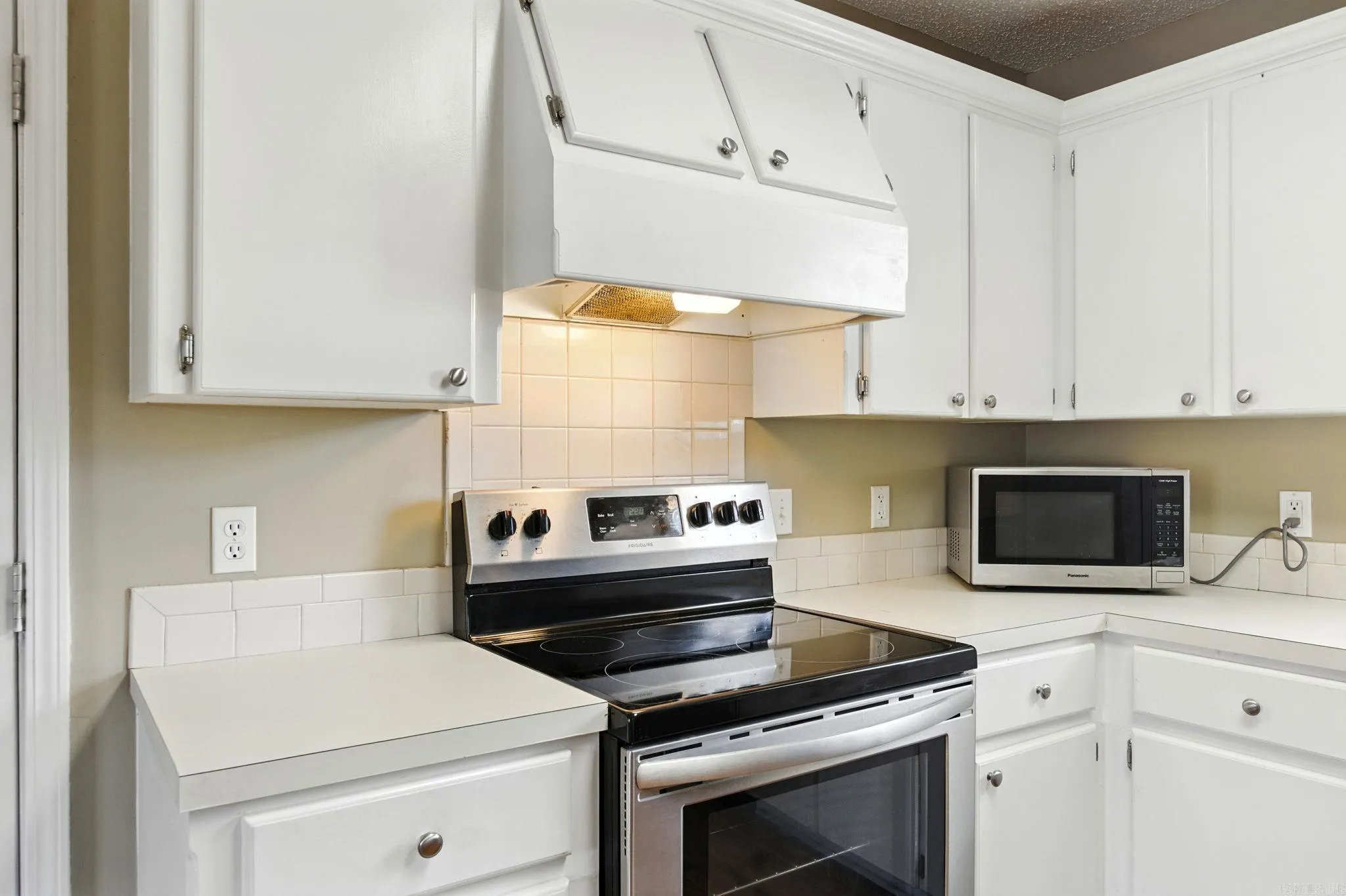 Property at 5702  Bayou meto loop - Image 8