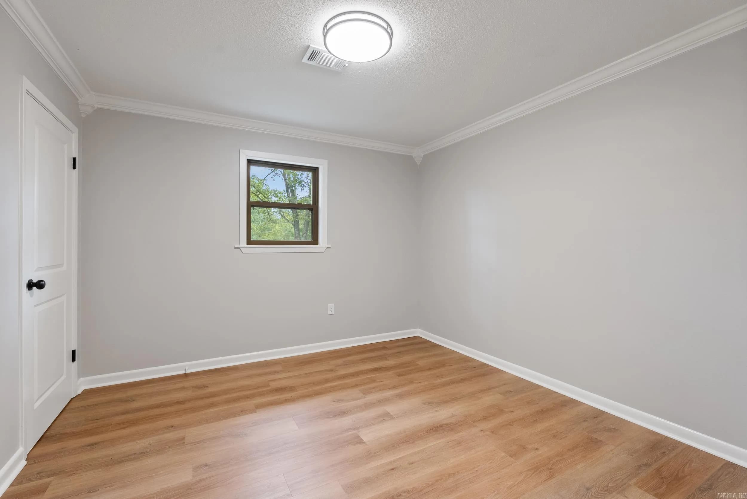 Property at 712 S Evans rd - Image 18