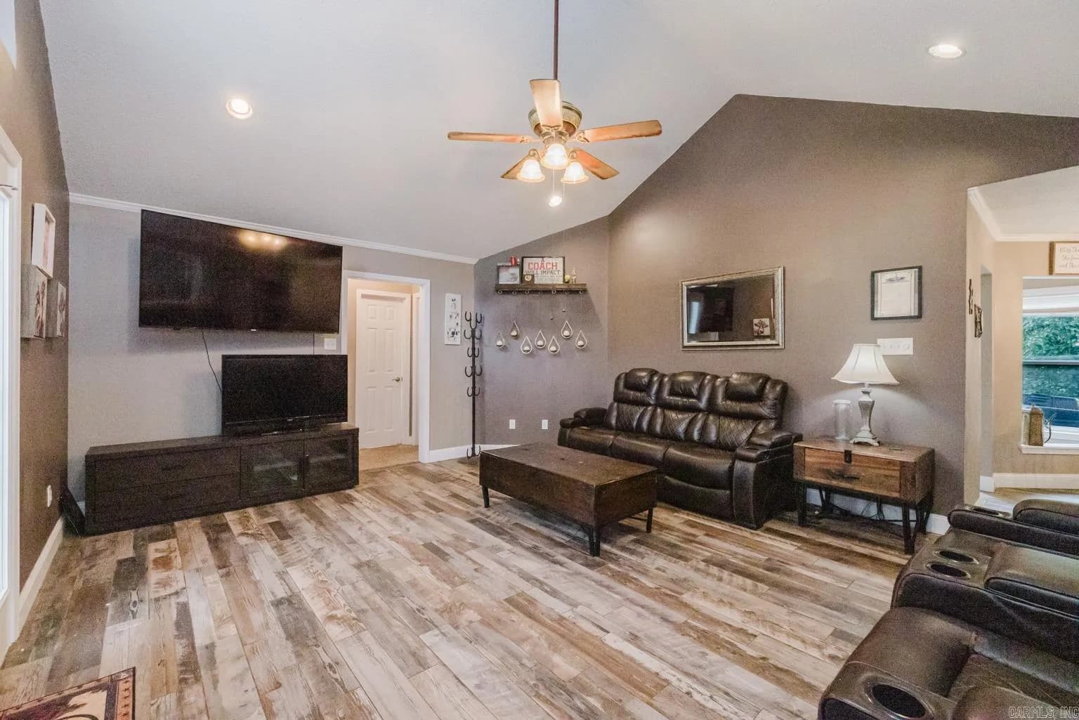 Property at 2404  Shaker - Image 13