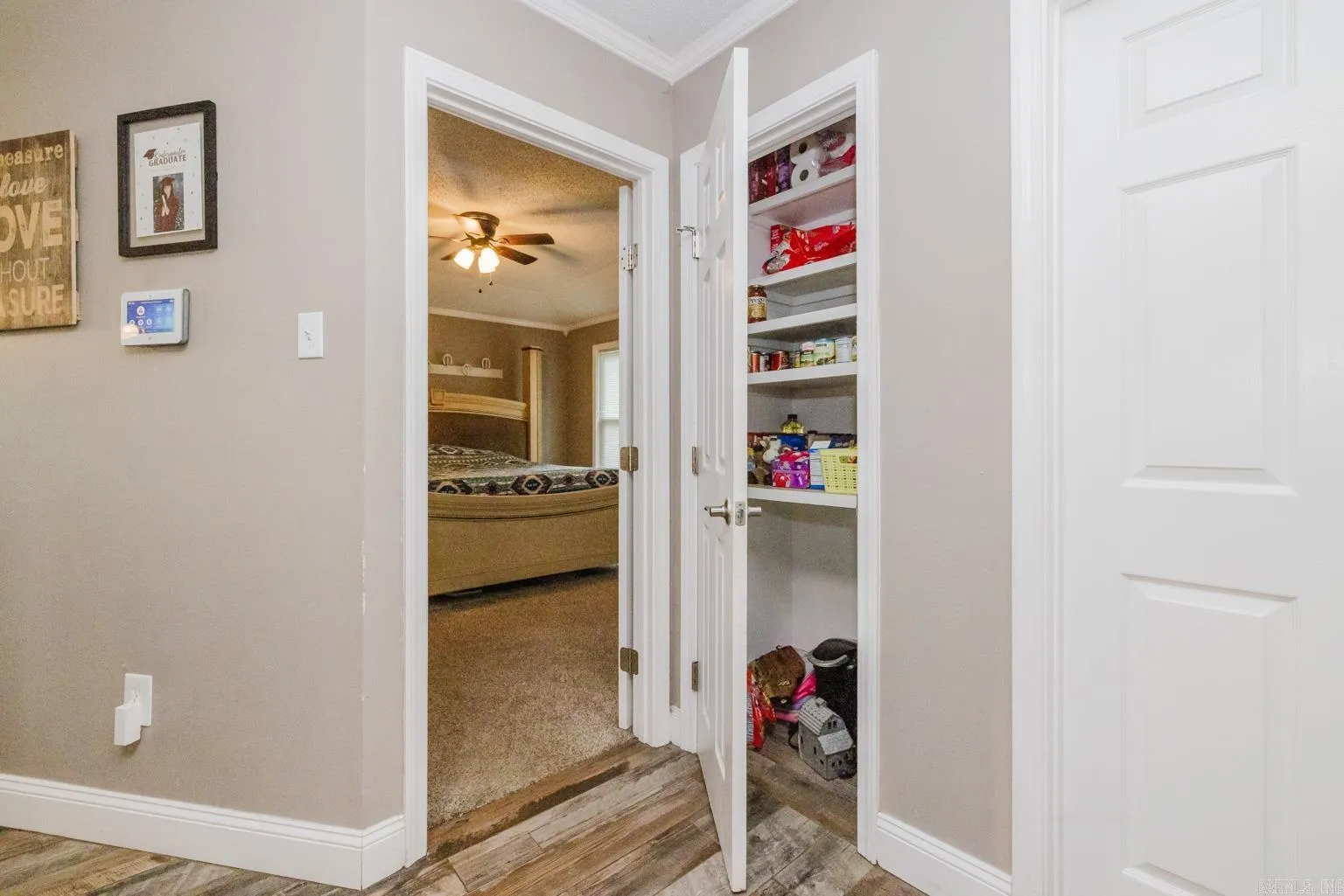 Property at 2404  Shaker - Image 8