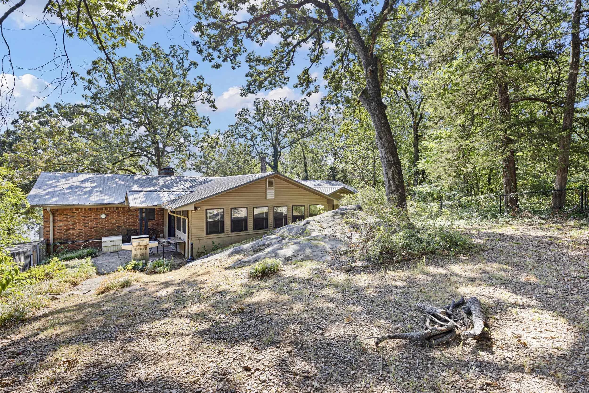 Property at 53 64 75  Pawpaw bend - Image 30