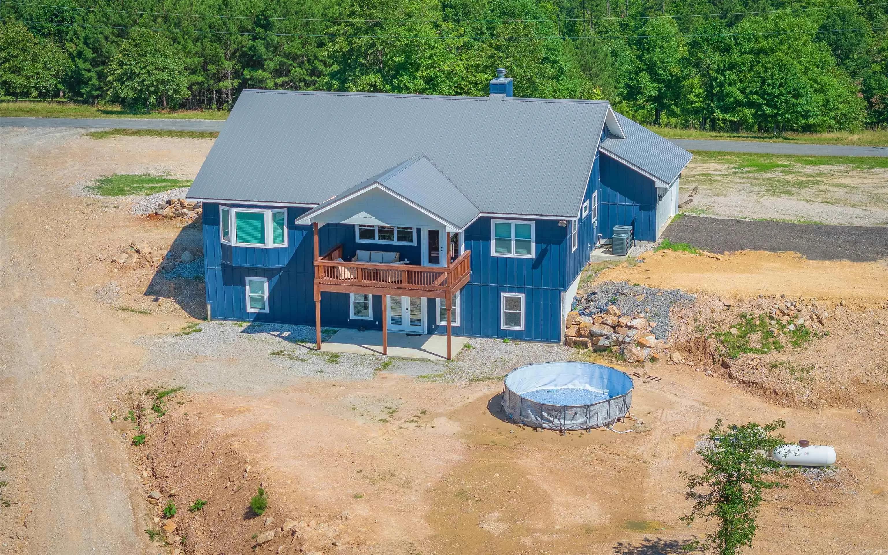 Property at 279  Low peak - Image 46