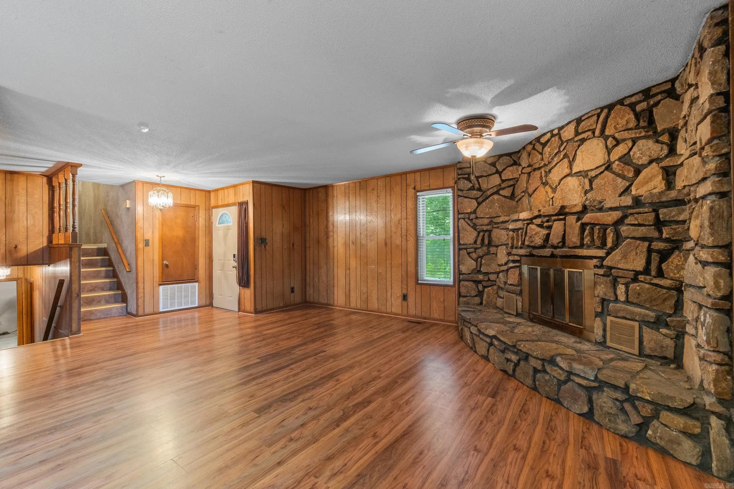 Property at 15919  Bluff - Image 4